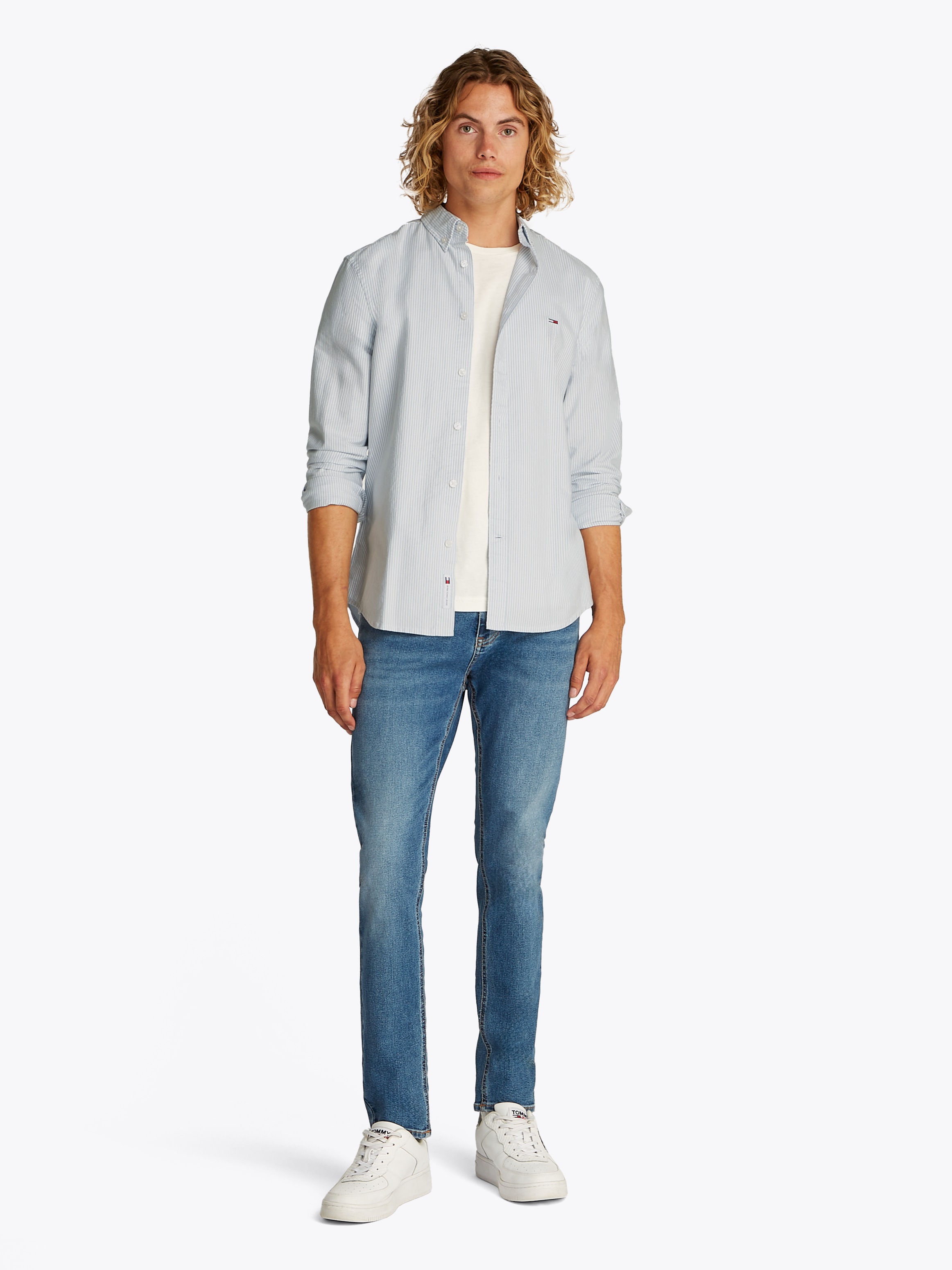 Tommy Jeans Langarmhemd »TJM SLIM STRIPE OXFORD SHIRT EXT«, Mit Button-Down-Kragen