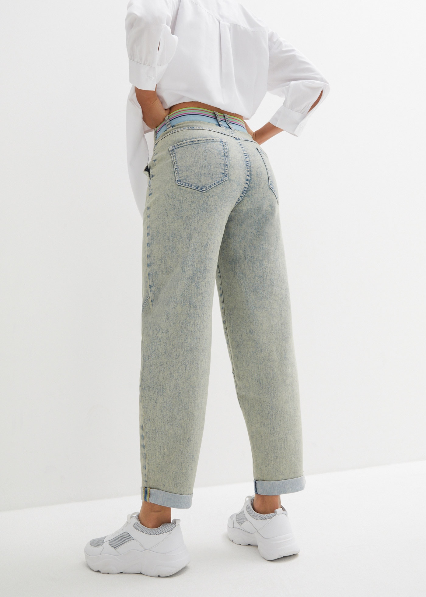 bonprix Boyfriend-Jeans weites Bein, Loose Fit, mit bequemem Gummi am hinteren Bund