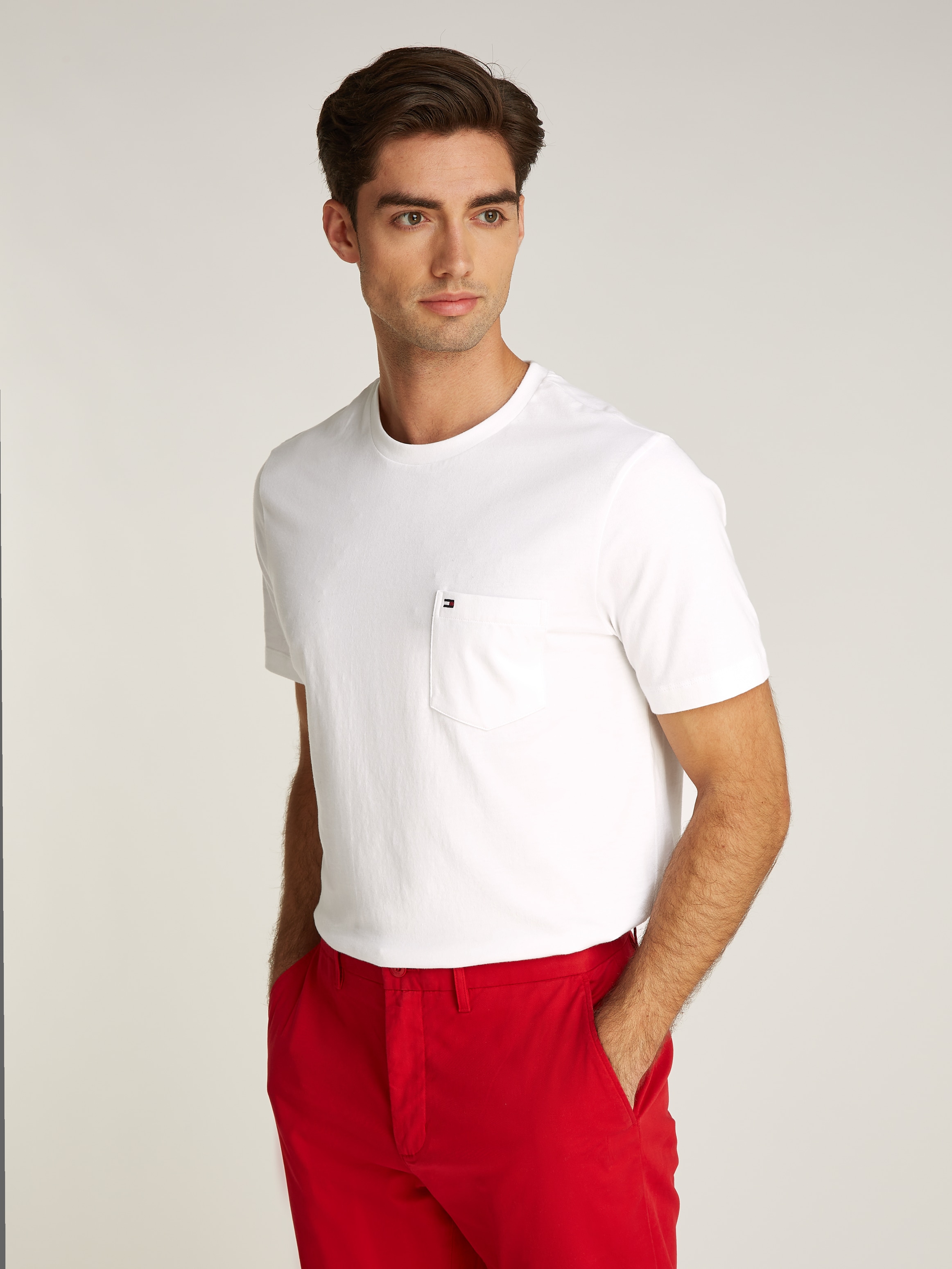 Tommy Hilfiger T-Shirt »ESSENTIAL SOLID POCKET TEE«