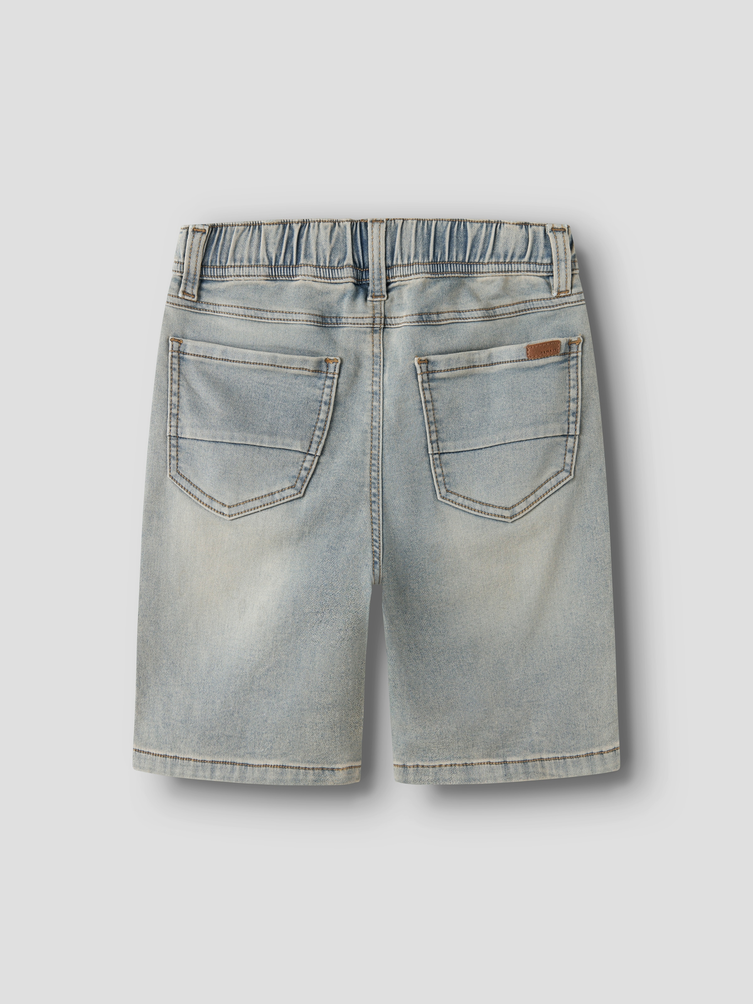 Name It Jeansshorts »NKMRYAN JOGGER DNM L SHOR« Baumwollmischung, elastisches Bündchen, verstellbar