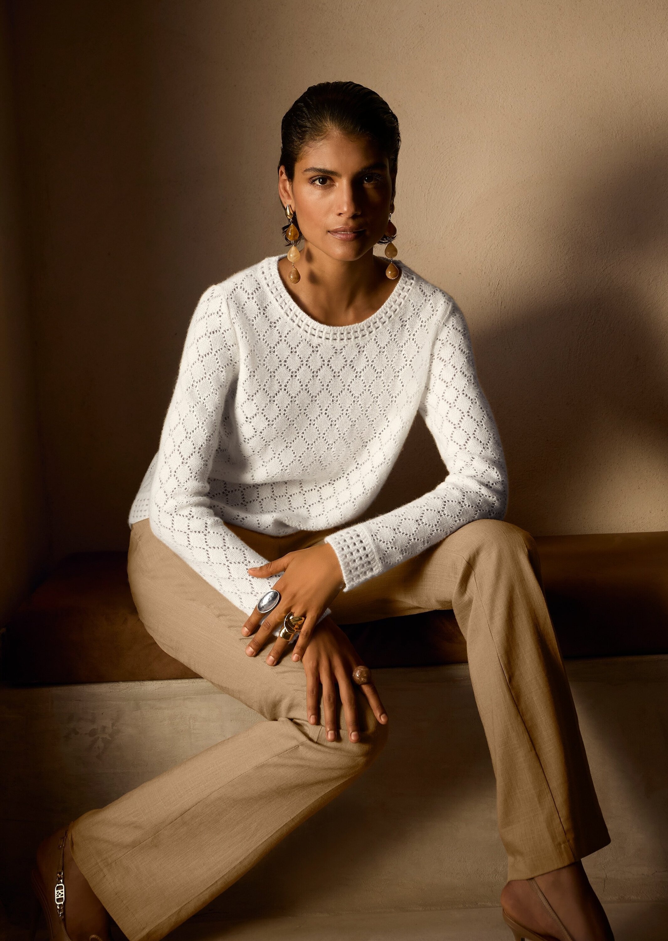 MADELEINE Longpullover »Kaschmirpullover Sommerpulli mit Ajourmuster« Gehäkelte Zopfdetails