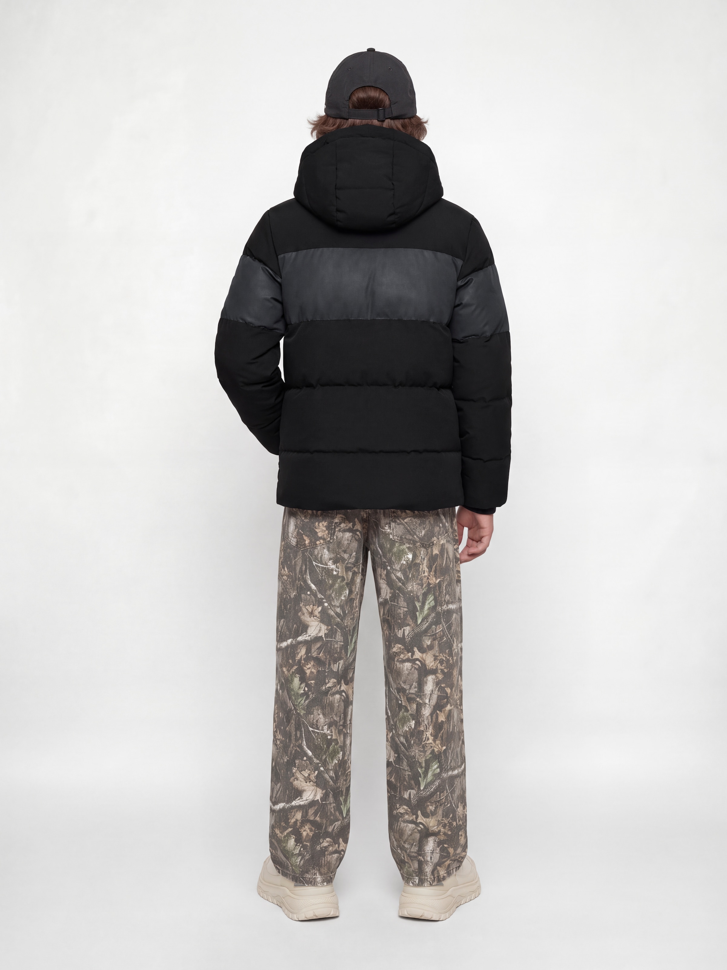Jack & Jones Junior Steppjacke »JJEBECKS REFLECTIVE PUFFER JNR« mit Kapuze Kunstfaser, mit reflektierenden Details