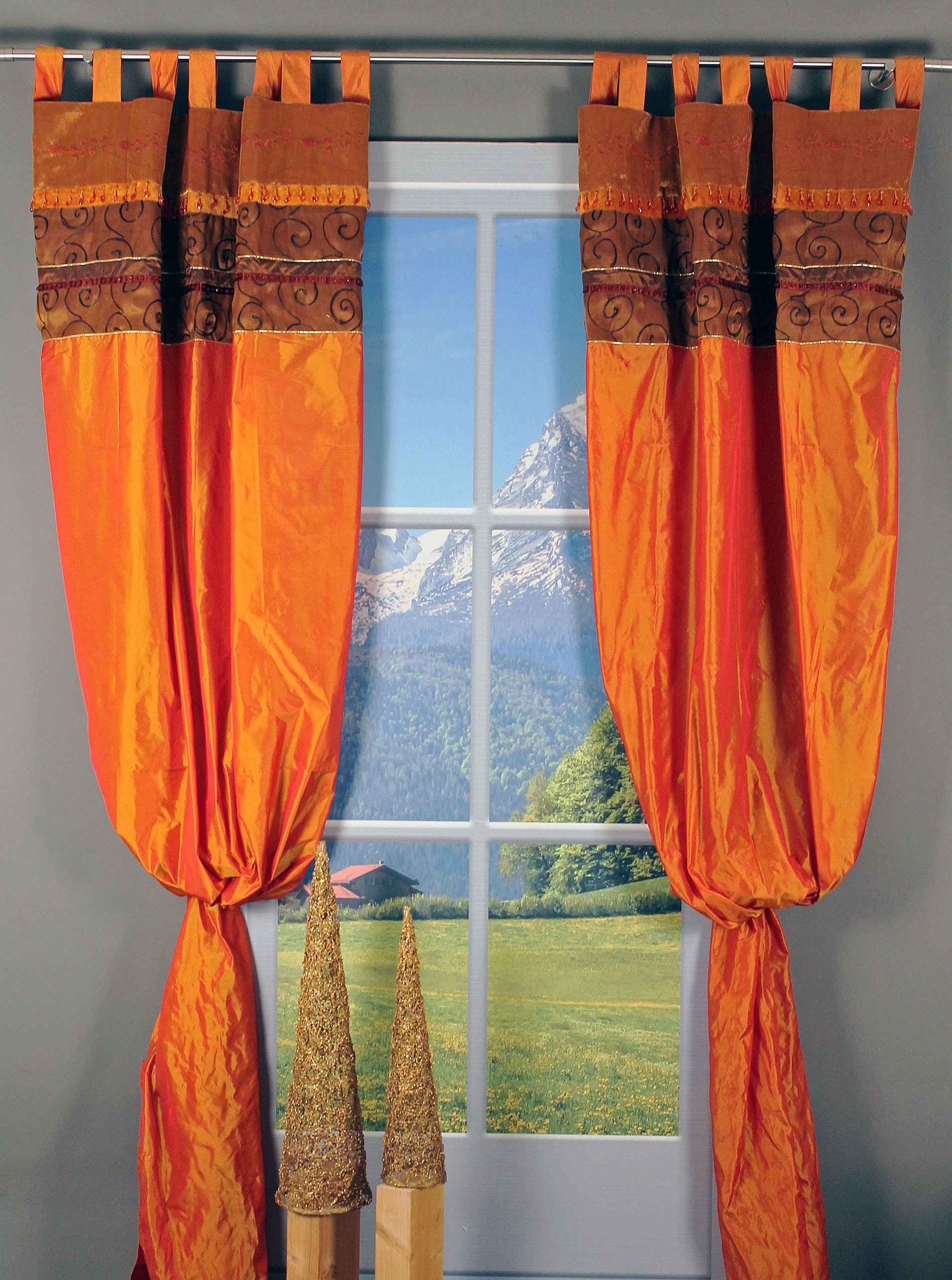HOSSNER - ART OF HOME DECO Gardine »Oeschinensee«, (1 St.), Schlaufenschal mit Kunststoffhänger