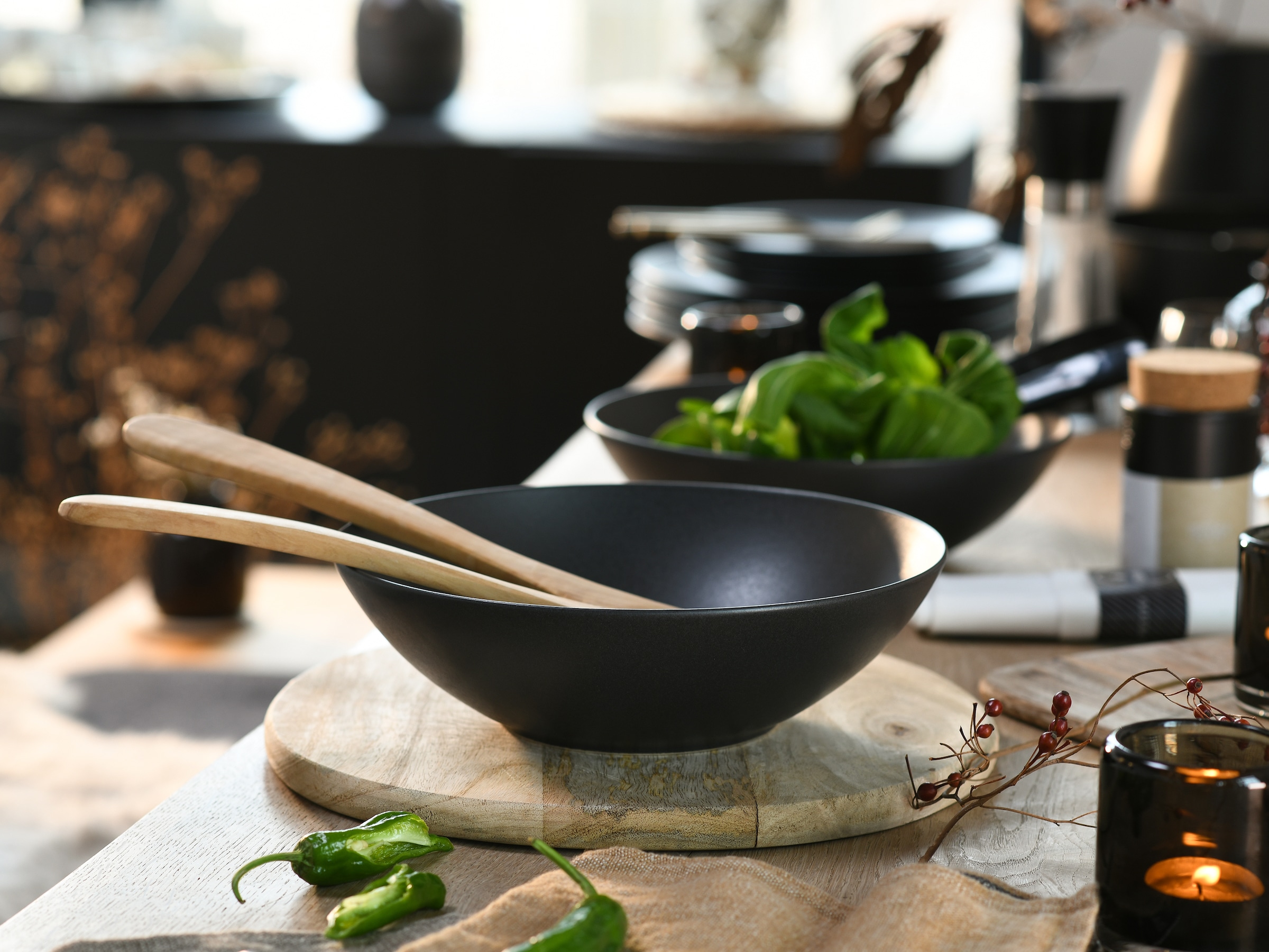 CreaTable Salatschüssel »Soft Touch Black« 2 Stk. aus Steinzeug Ø 24 cm