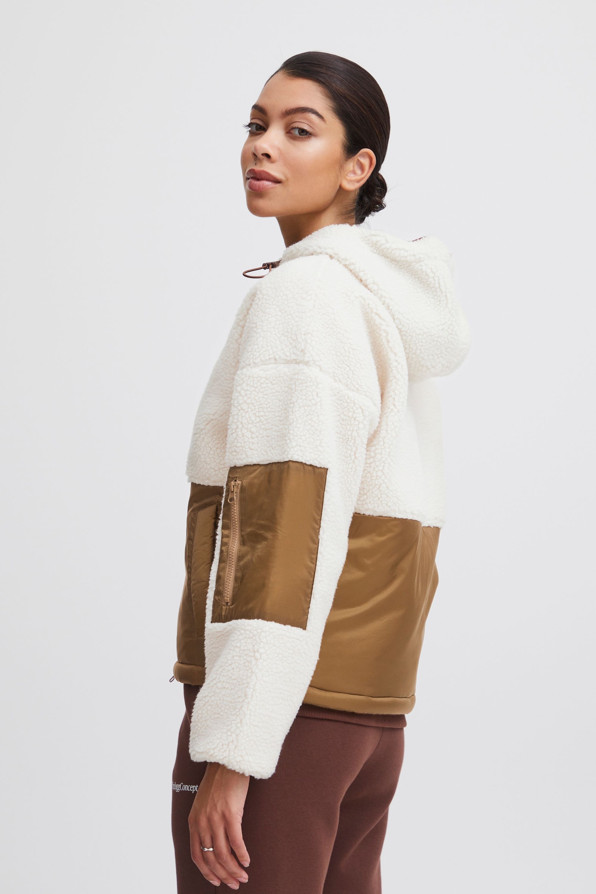 TheJoggConcept Outdoorjacke »Outdoorjacke JCBerri«, mit Kapuze