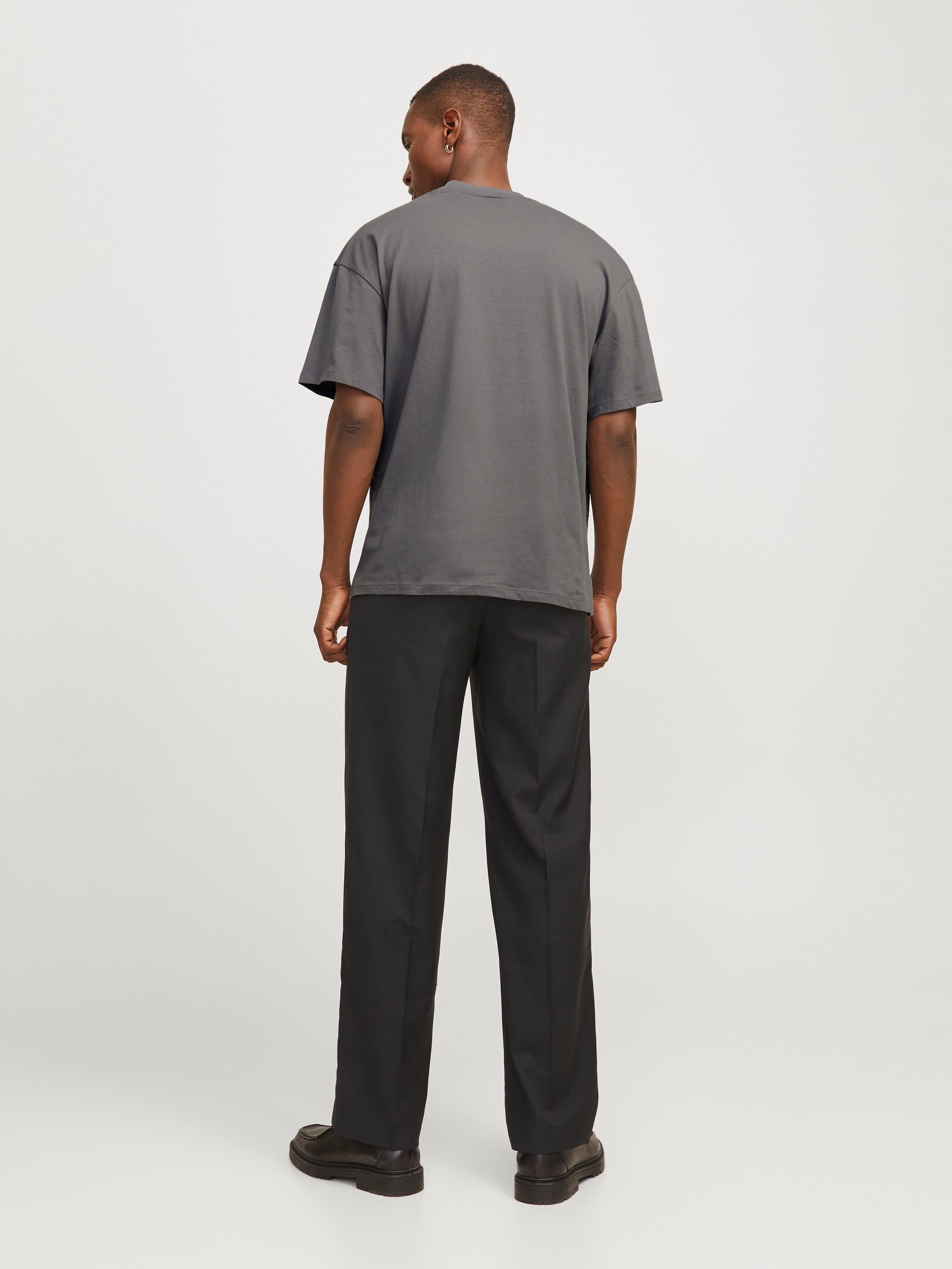 Jack & Jones Oversize-Shirt »JJEBRADLEY TEE SS O-NECK NOOS«, mit Rundhalsausschnitt
