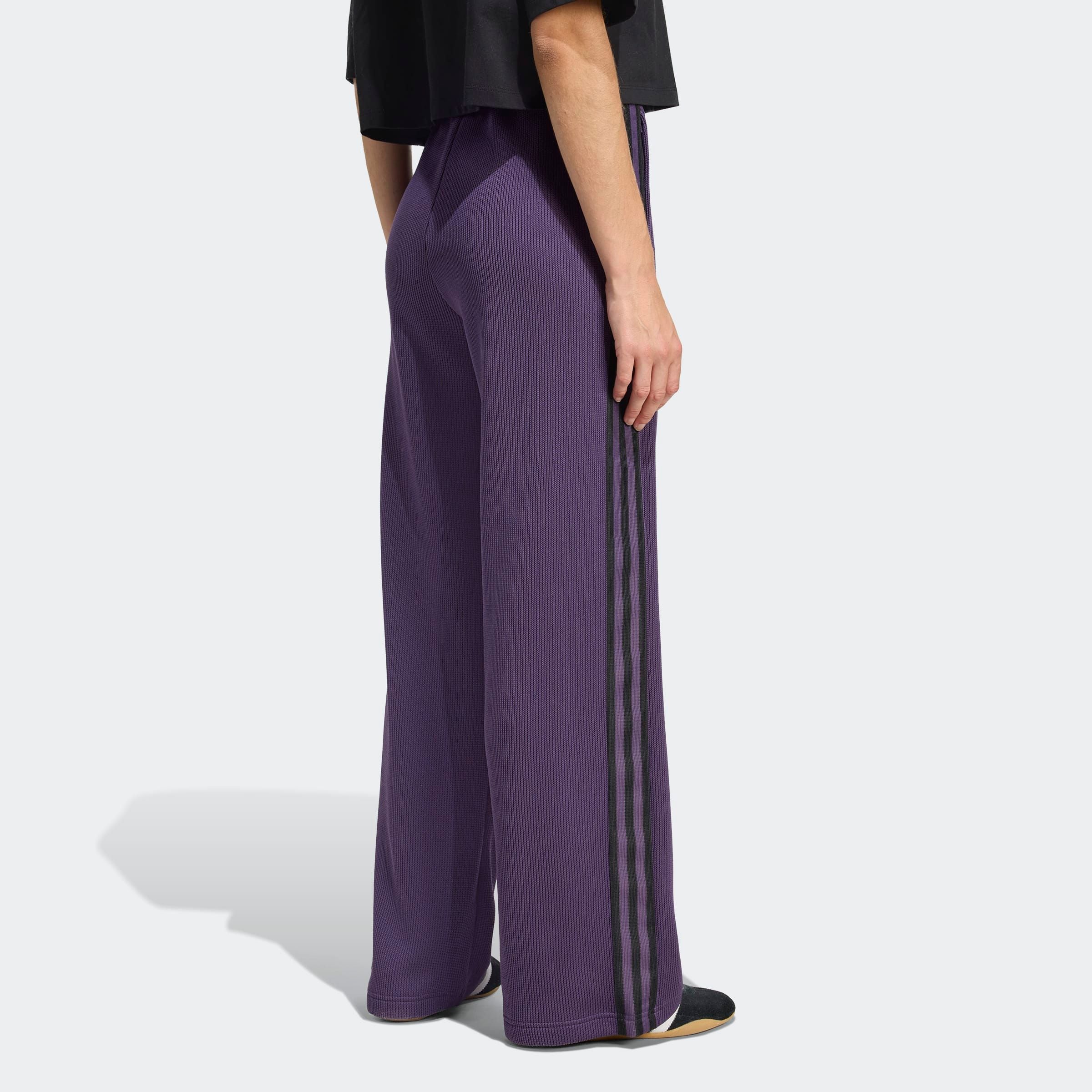 adidas Originals Sporthose »ADICOLOR FIREBIRD KNIT«  mit Reißverschlusstaschen, aus weichem Doppelstrickmaterial