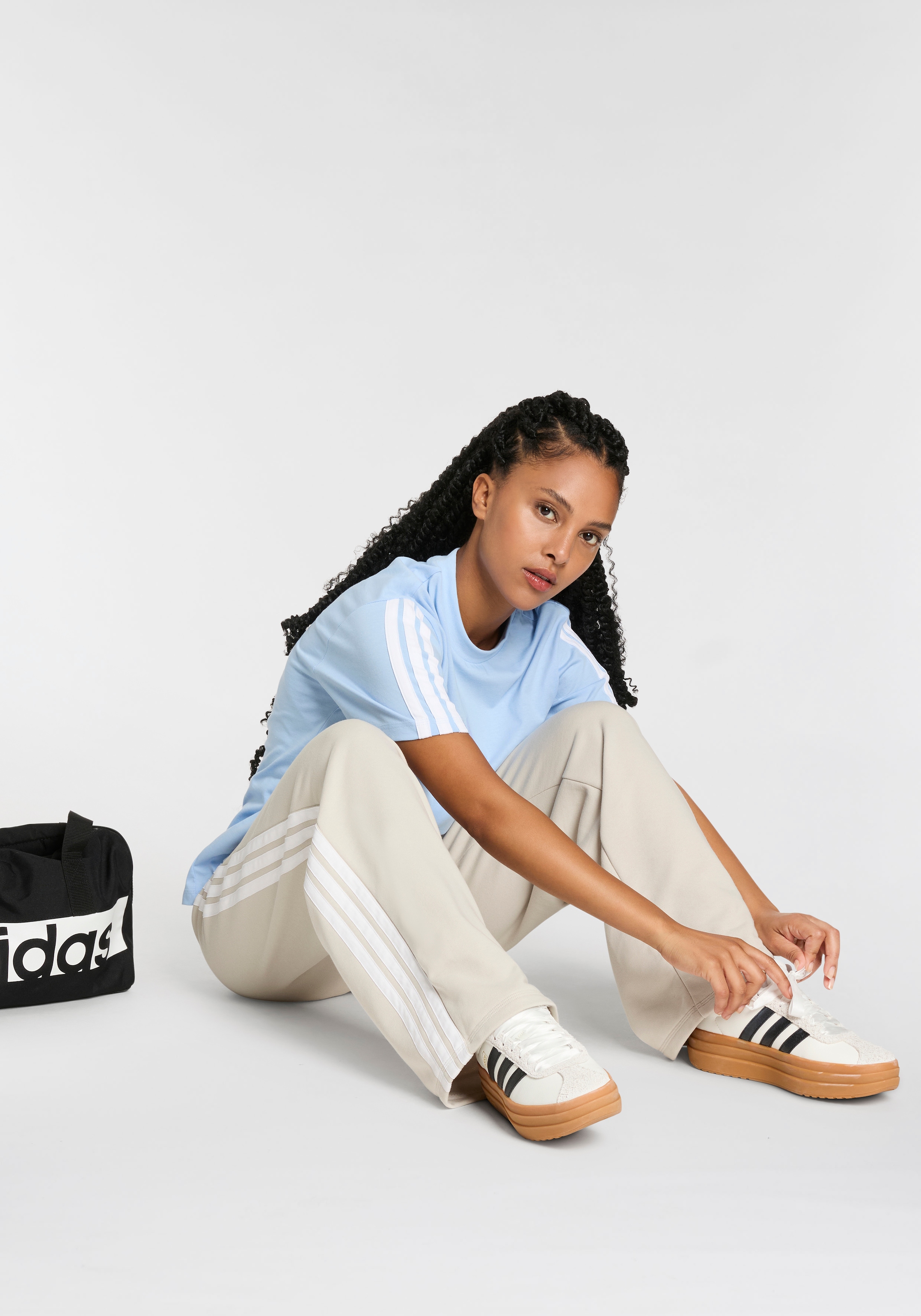 adidas Sportswear Sporthose »W 3S FT OH PT«  Reguläre Passform, aus weichem French Terry