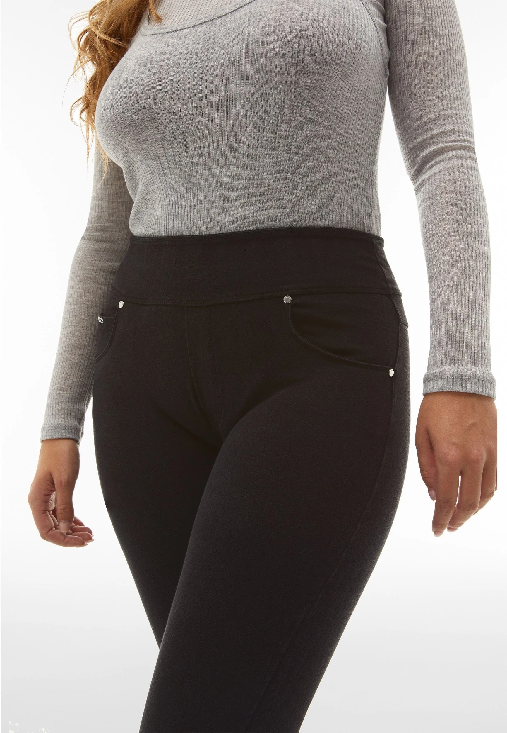 Freddy Shapingleggings »NOW SKINNY  YOGA«  mit Lifting & Shaping Effekt und Umschlagbund