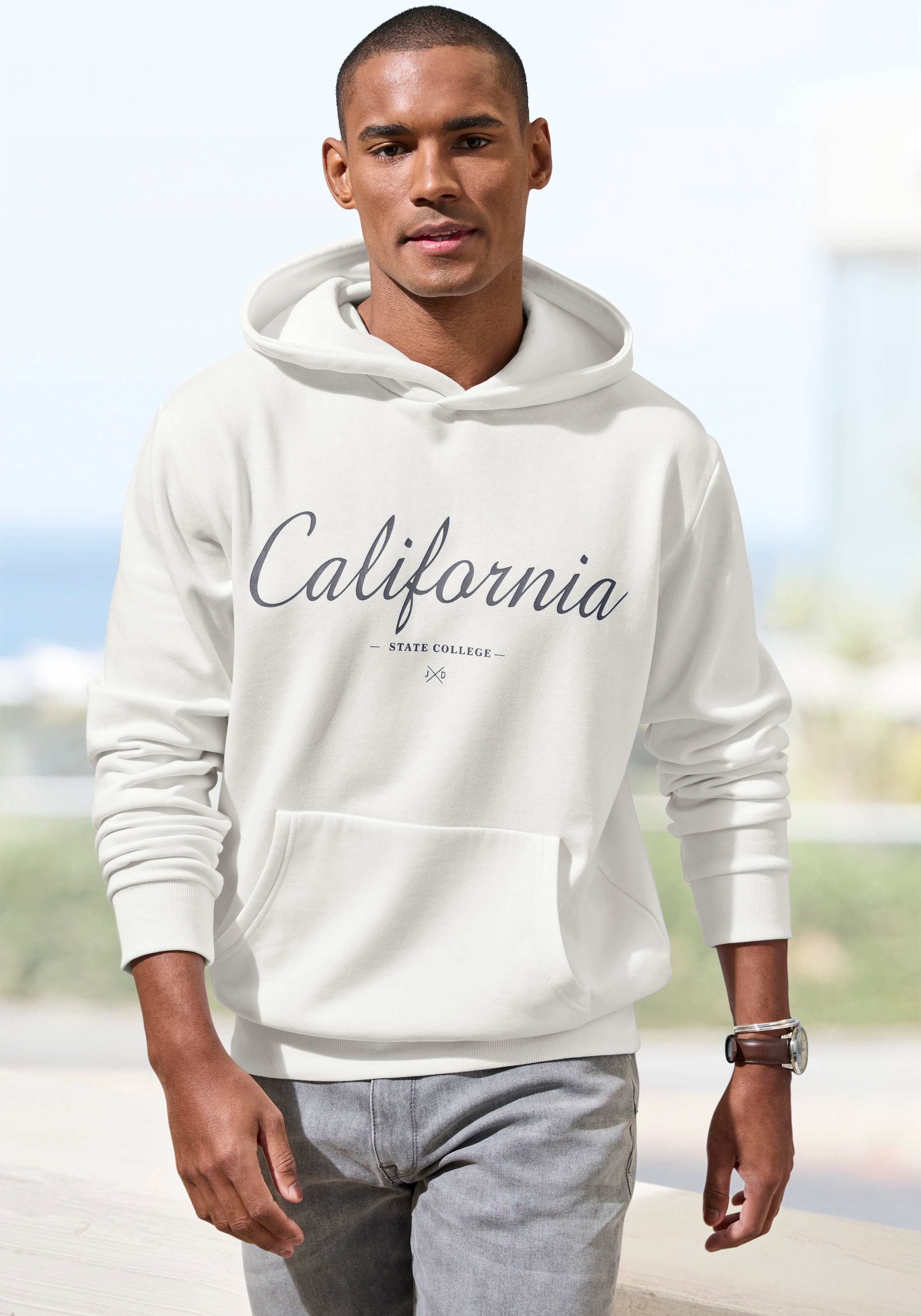 John Devin Hoodie , Sweatshirt mit coolem Druck, aufgesetzter Tasche und Kapuze
