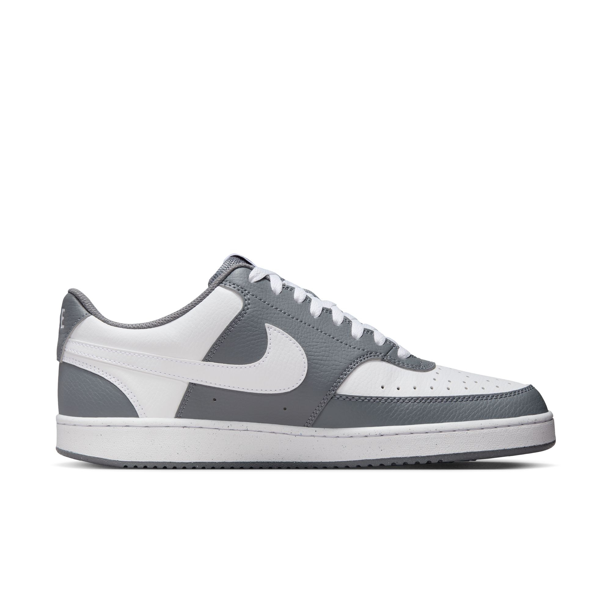 Nike Sportswear Sneaker »COURT VISION LO«, inspiriert vom Design des Nike Air Force