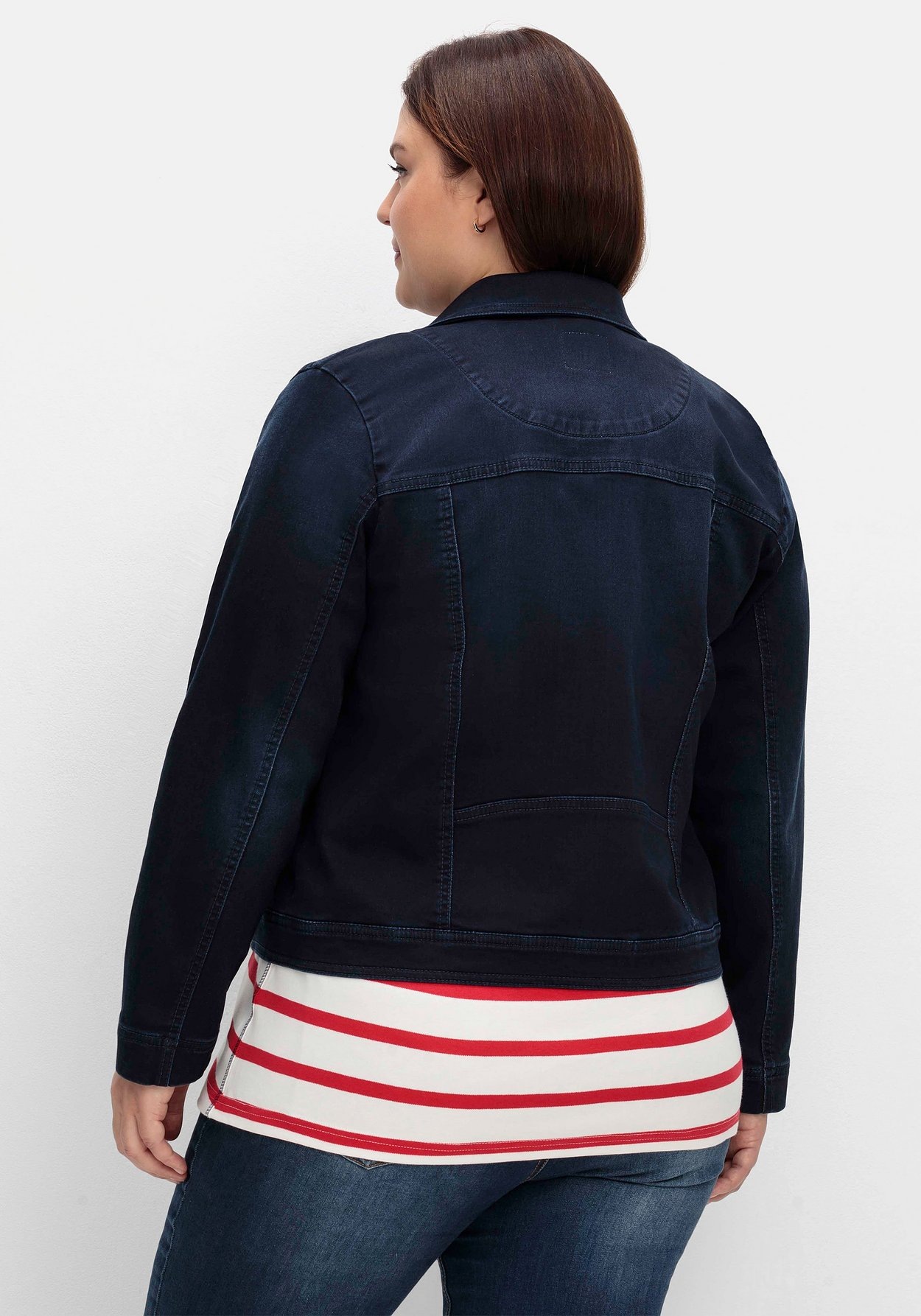 Sheego Jeansjacke »Jeansjacke im Bikerstil, aus Sweatdenim«, ohne Kapuze, im Bikerstil, aus Sweatdenim