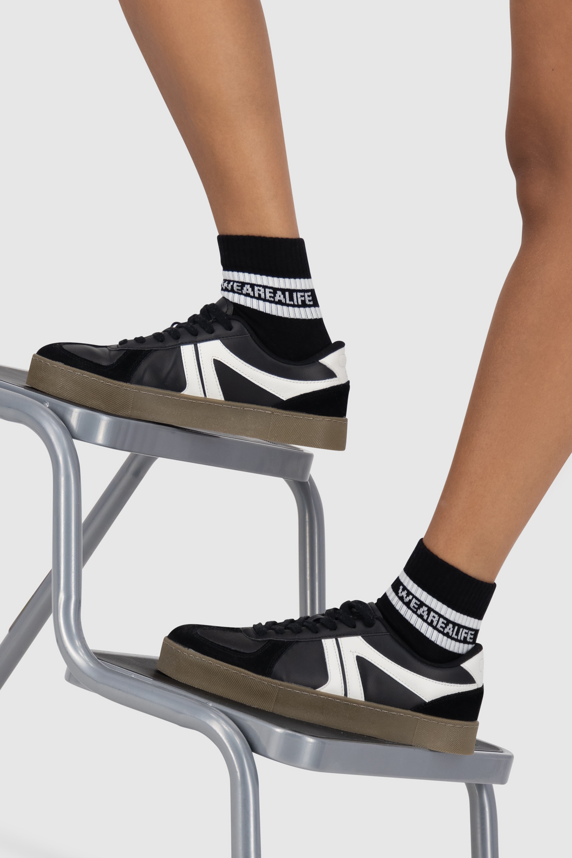 Alife & Kickin Sneakersocken Sneakersocken knöchelhoch mit Streifen, aus Baumwolle mit weichem Bund