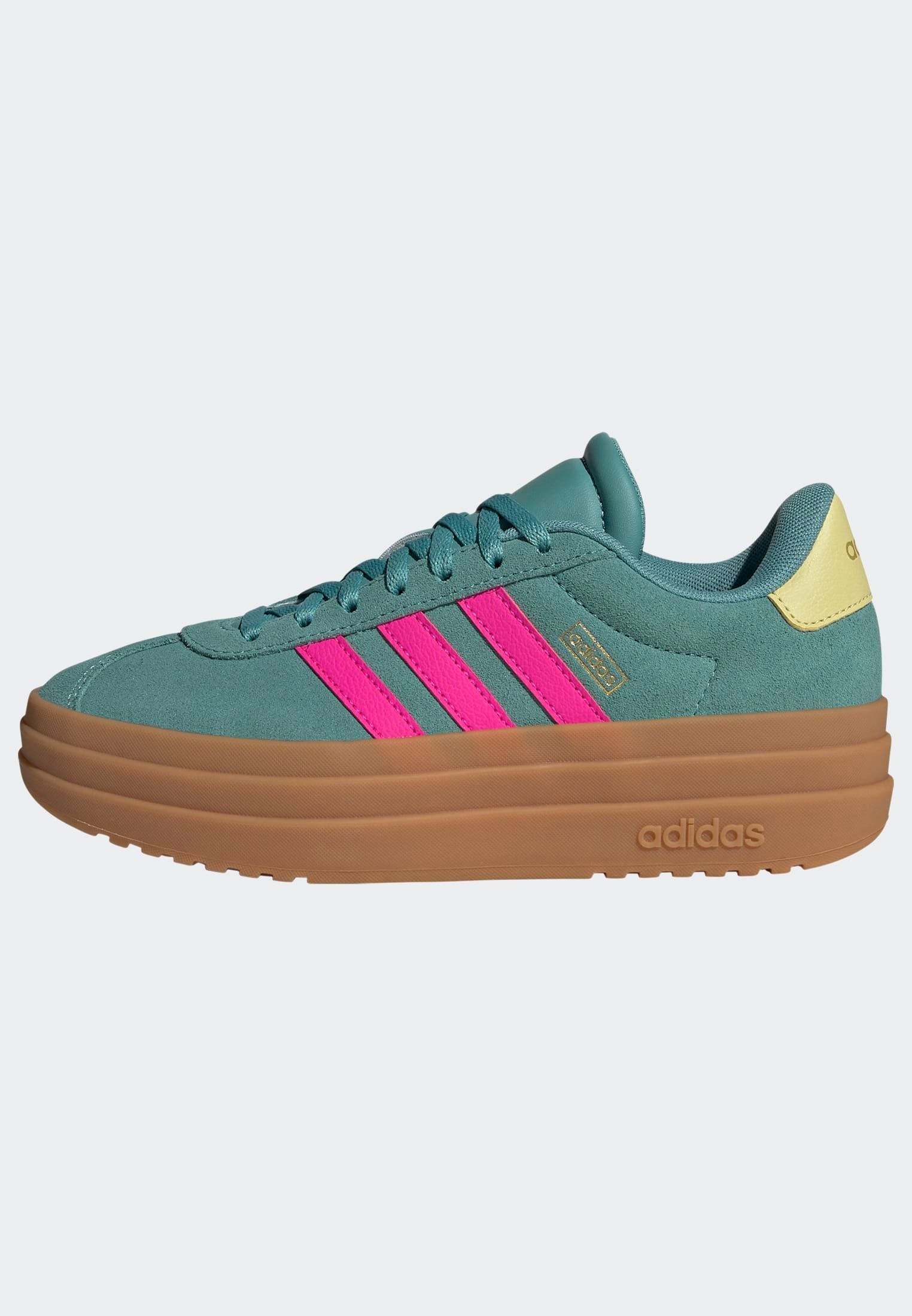 adidas Sportswear Plateausneaker »VL COURT BOLD LIFESTYLE KIDS«, Design auf den Spuren des adidas Gazelle Bold