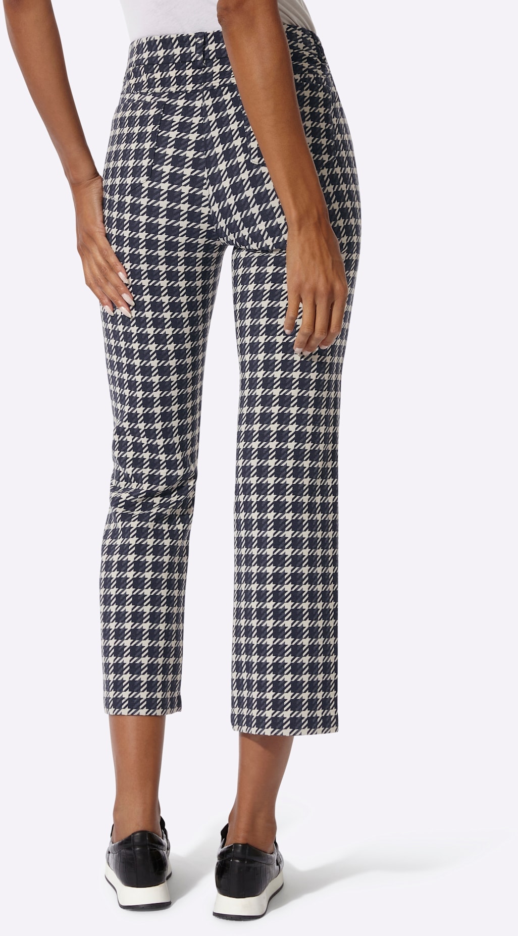 creation L Webhose