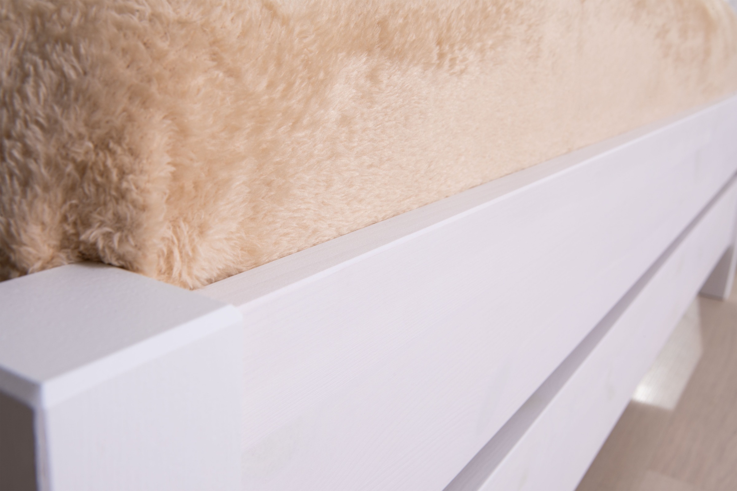 Ticaa Massivholzbett »Bora« ideal fürs Kinder- und Jugendzimmer, inklusive Rollrost