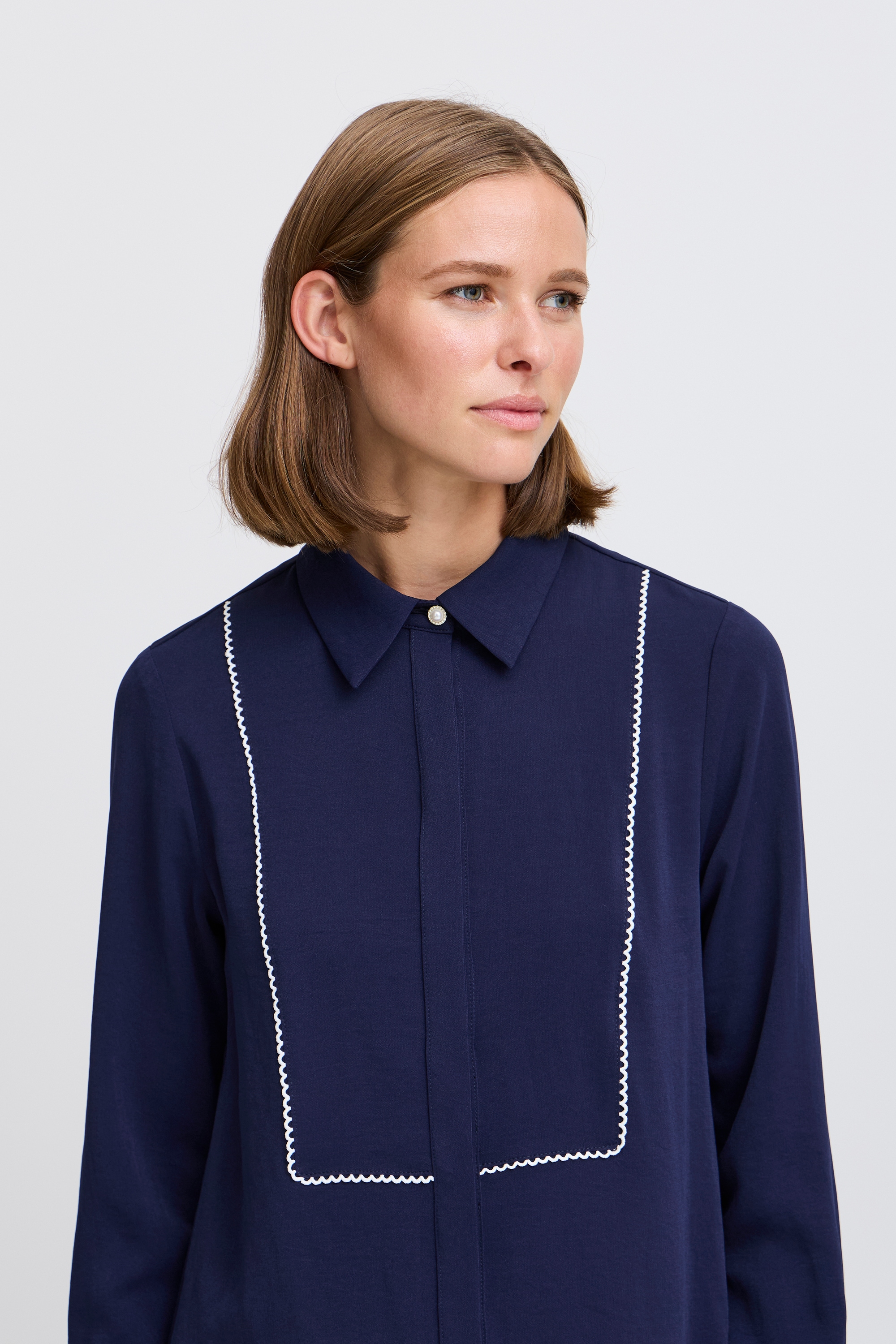 b.young Kurzarmbluse »Kurzarm-Bluse BYIDALINE«
