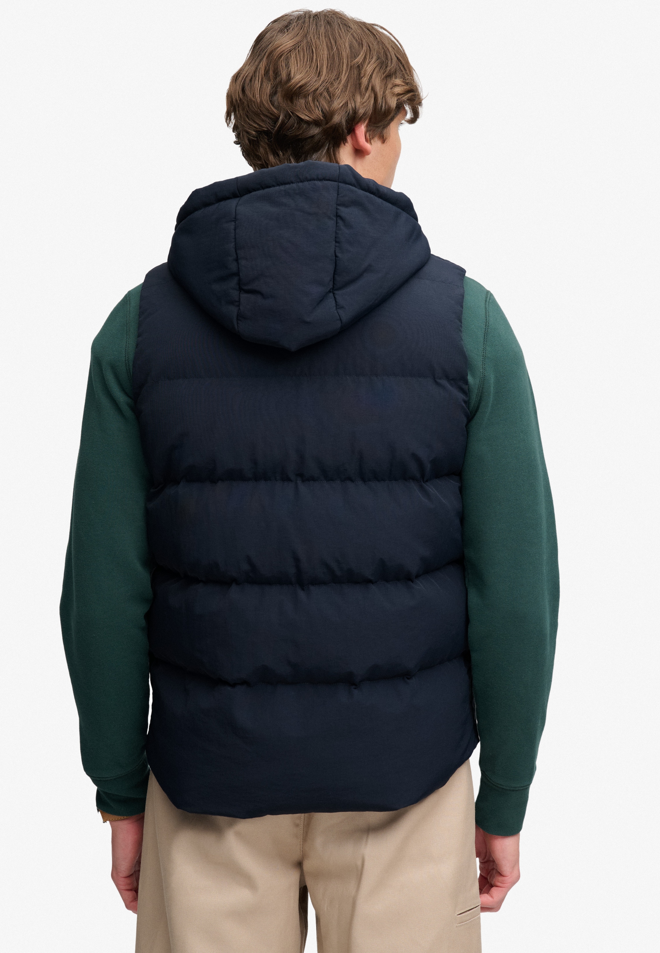 Superdry Steppweste »HOOD SHORT EVEREST GILET« Regular Fit, mit Reißverschluss, aus Nylon und Kunstfaser