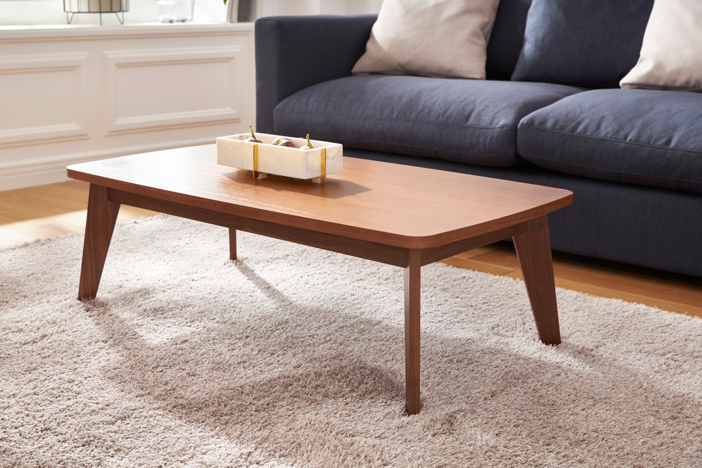Home affaire Couchtisch »Orlando«, Breite 110 cm, Gestell aus Massivholz, leicht abgerundete Kanten
