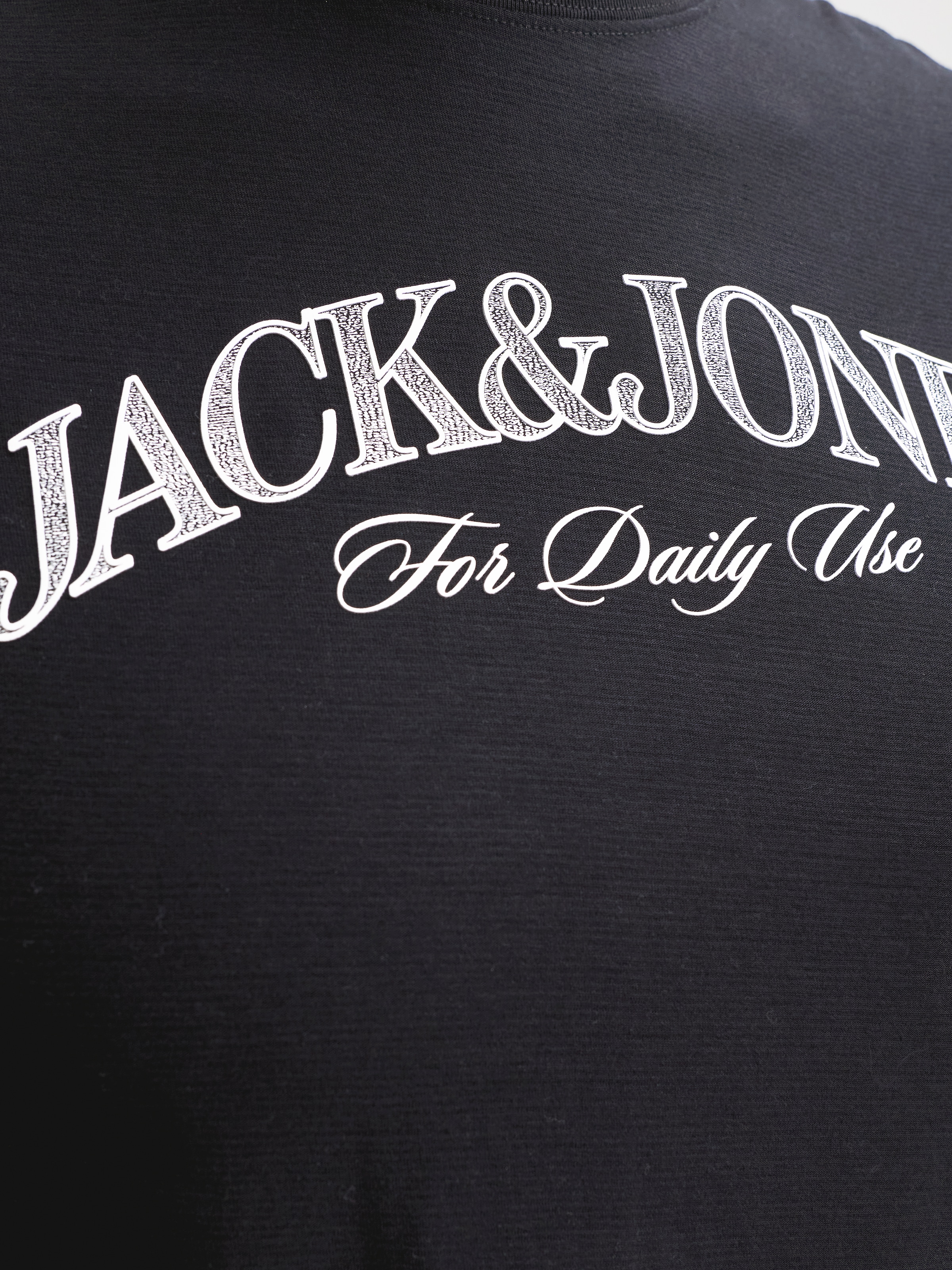 Jack & Jones PlusSize T-Shirt »JORCASSIS BRANDING TEE SS CREW NECK PLS« mit Logo Schriftzug