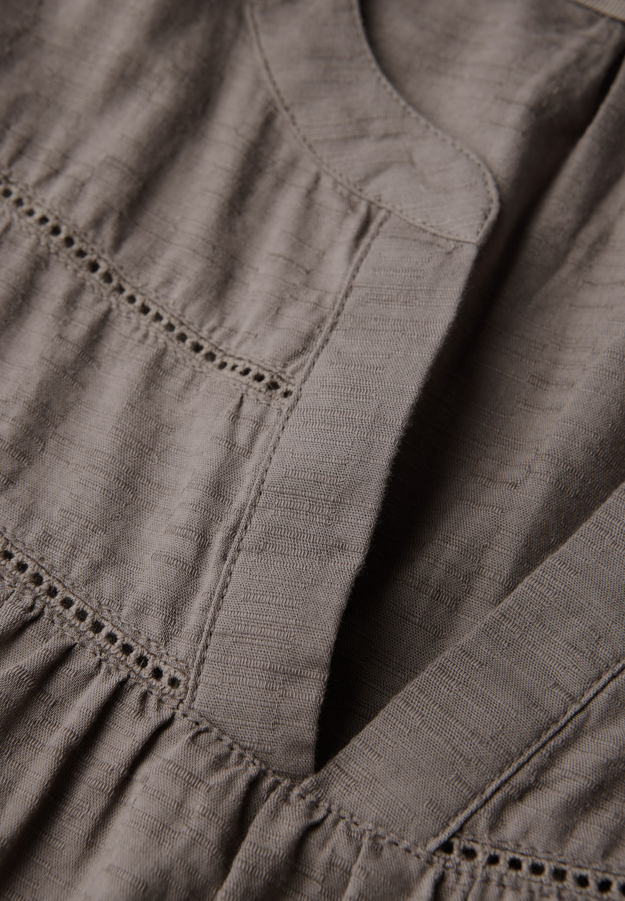 STREET ONE Shirtbluse, mit Tape-Details
