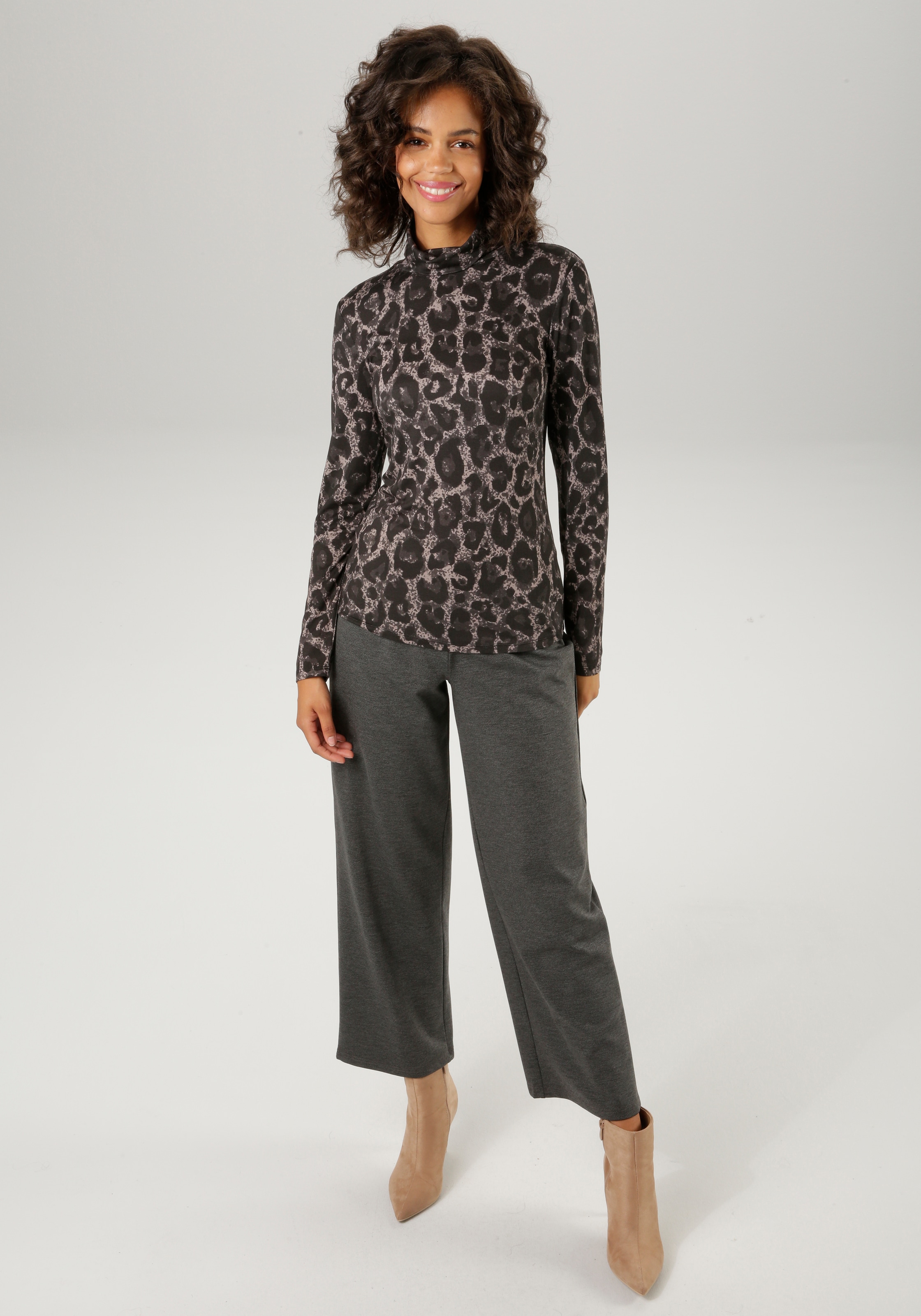 Aniston CASUAL Rollkragenshirt, mit Animal-Print oder graphischem Druck