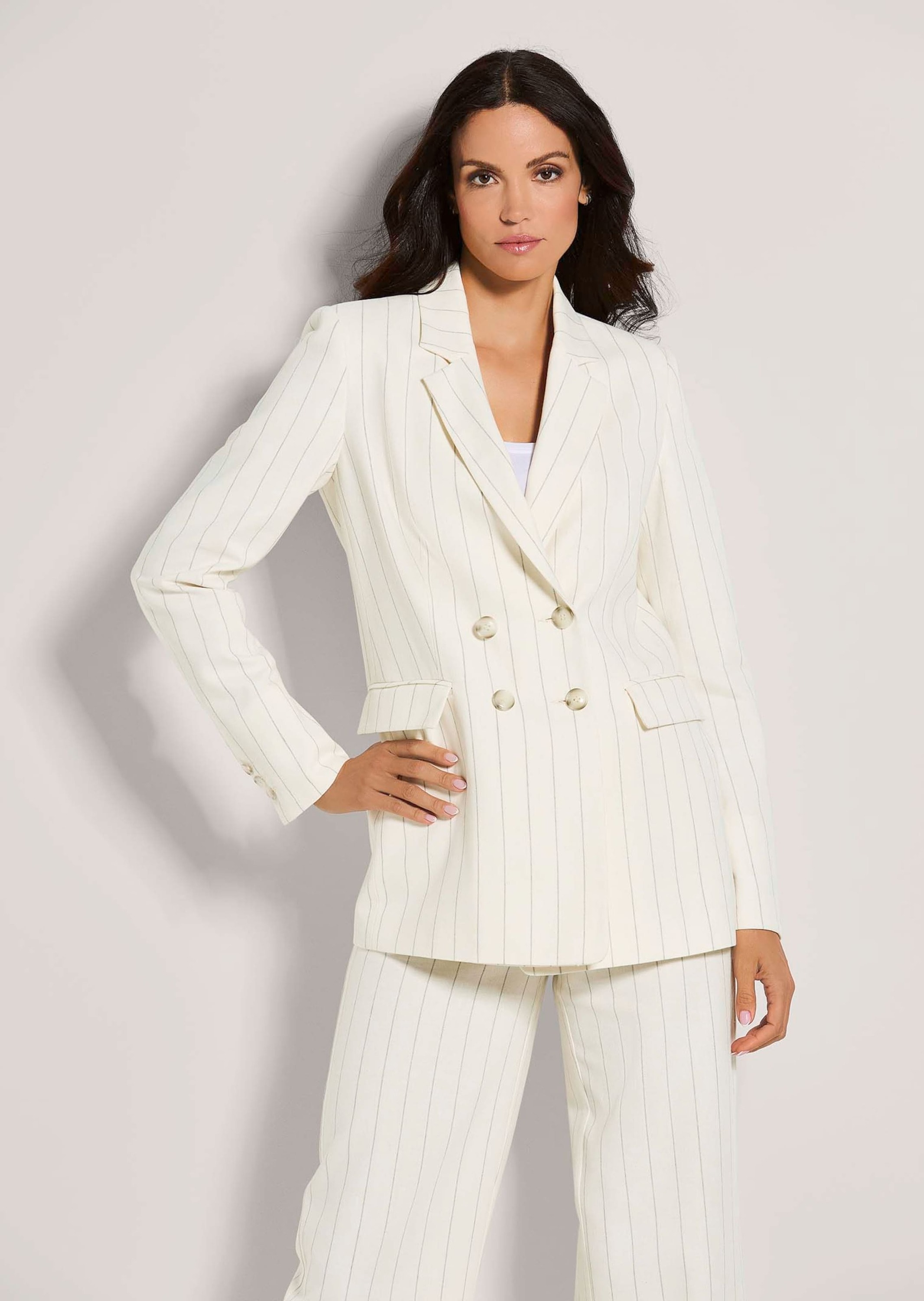 MADELEINE Jackenblazer »Blazer Oversize-Blazer mit Nadelstreifen«