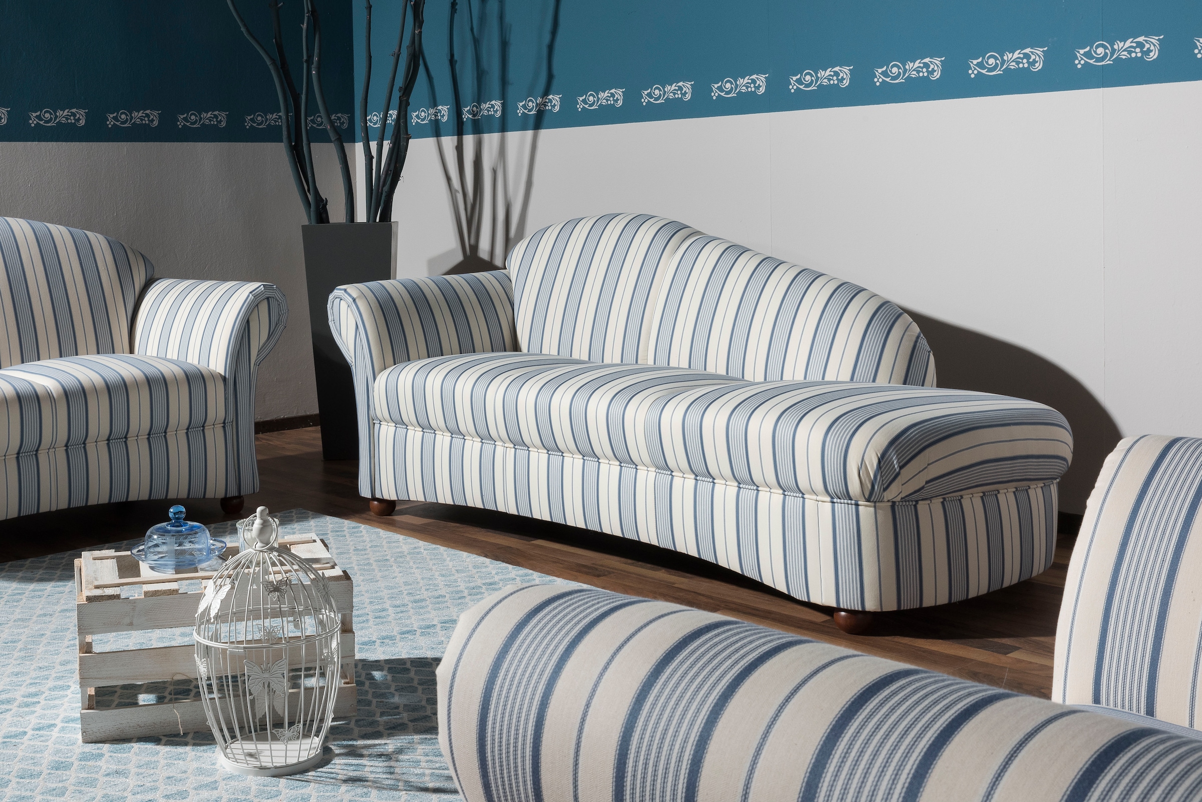 Max Winzer® 2-Sitzer »Caros, klassisch modernes Sofa im Landhausstil, mit hohem Sitzkomfort«, Retro, bequem durch Federkernunterfederung, Streifendesign