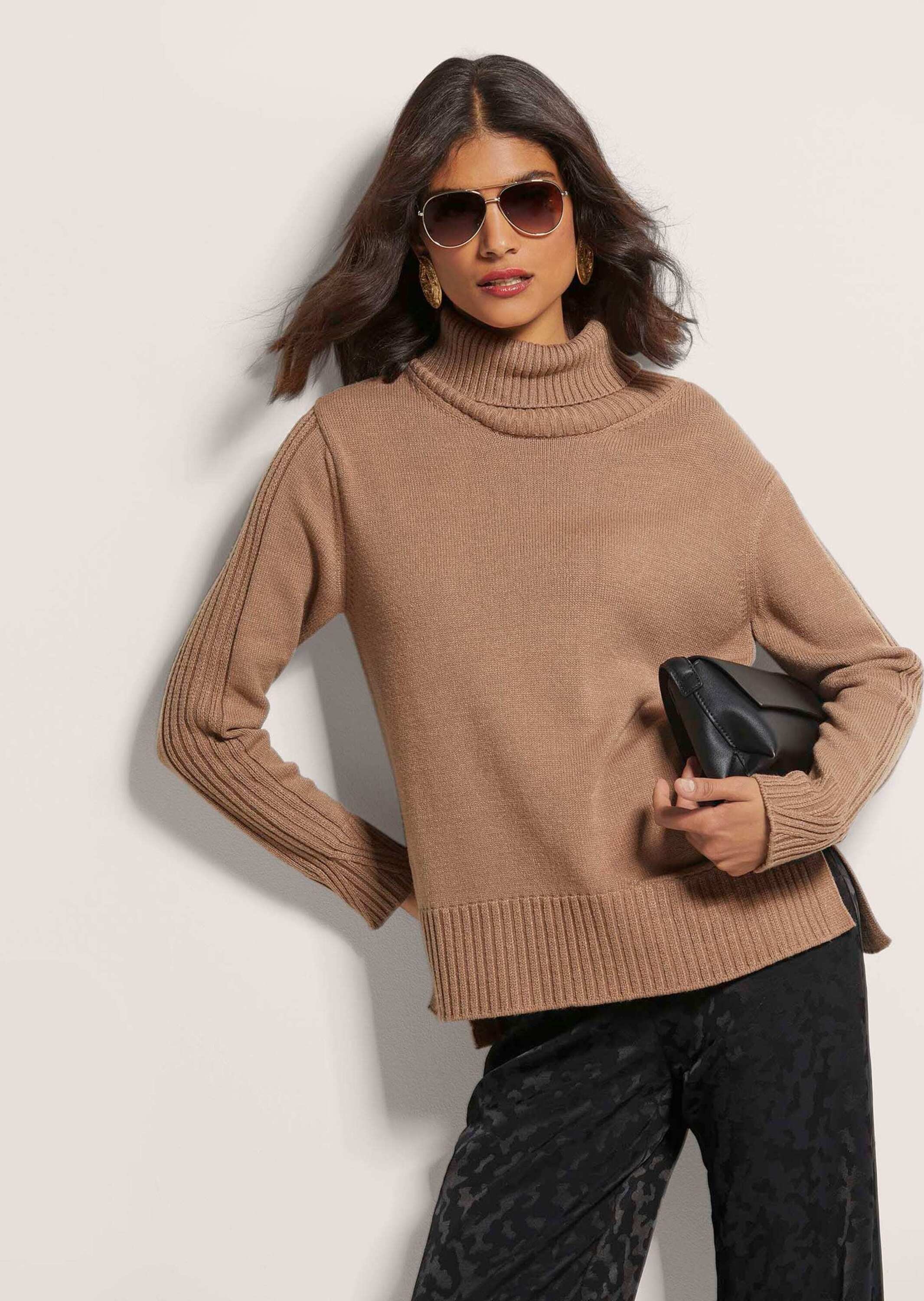 MADELEINE Longpullover »Pullover Rollkragen-Pullover mit Tasche«
