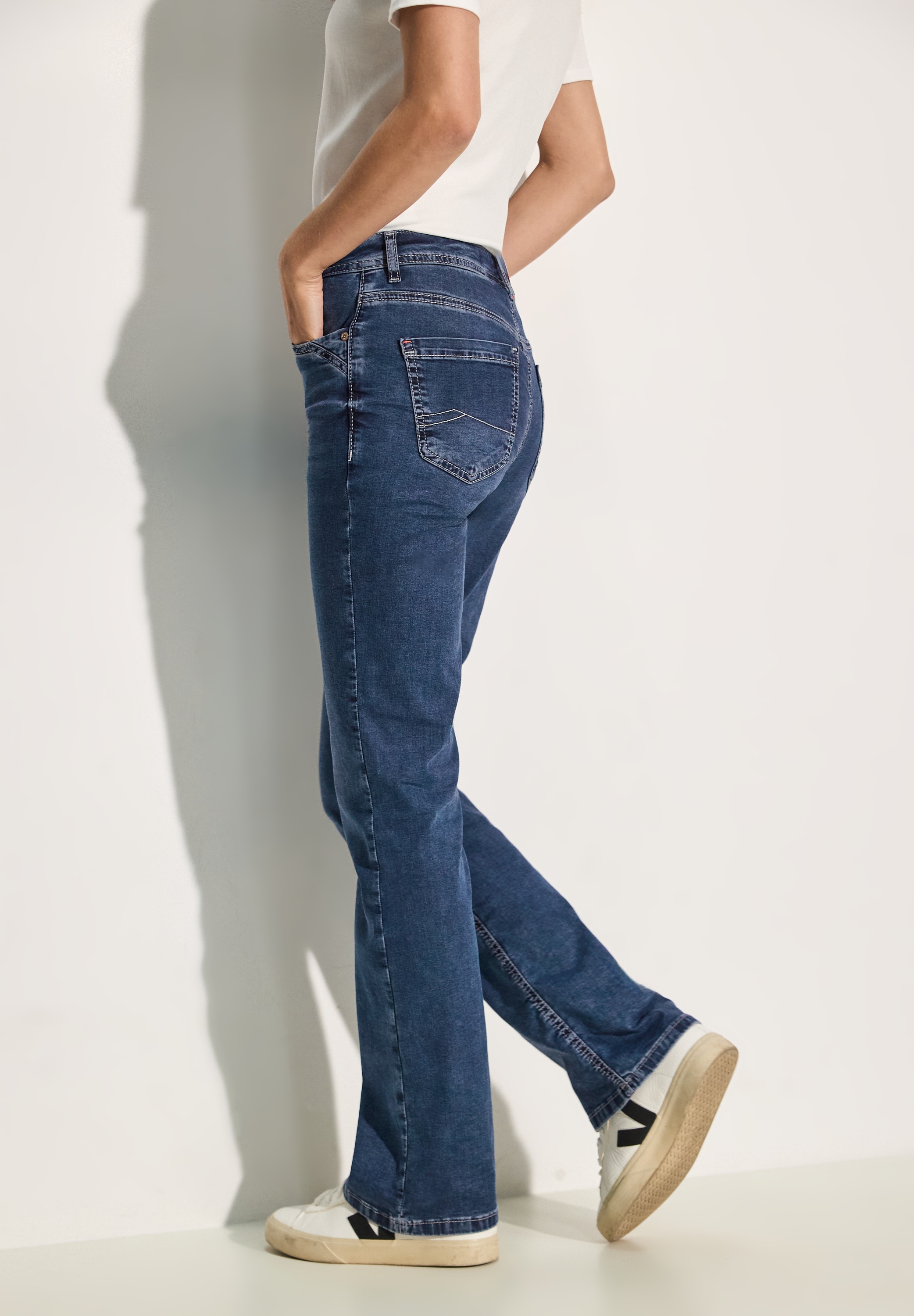 Cecil Bootcut-Jeans »Toronto«, im Five-Pocket Style