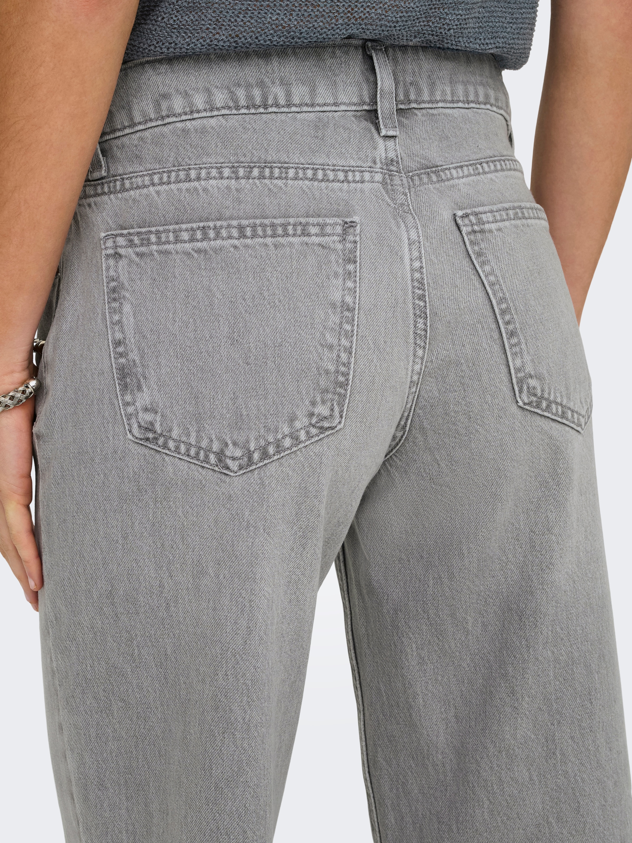 ONLY Low-rise-Jeans »ONLBRENDA LOW WIDE DNM CRO117 NOOS«