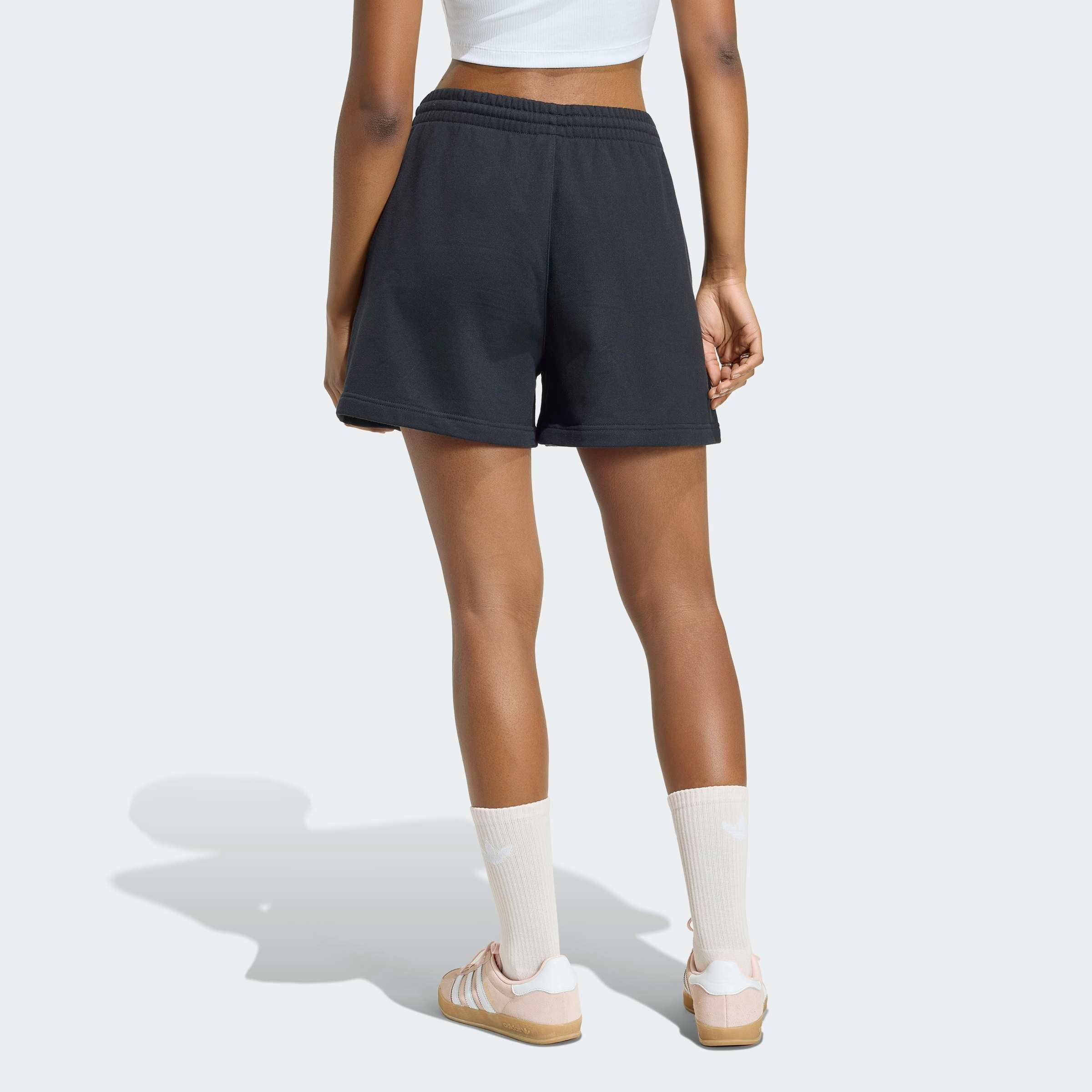 adidas Originals Shorts »ESSENTIALS FRENCH TERRY«  mit lockerer Passform, aus Baumwolle