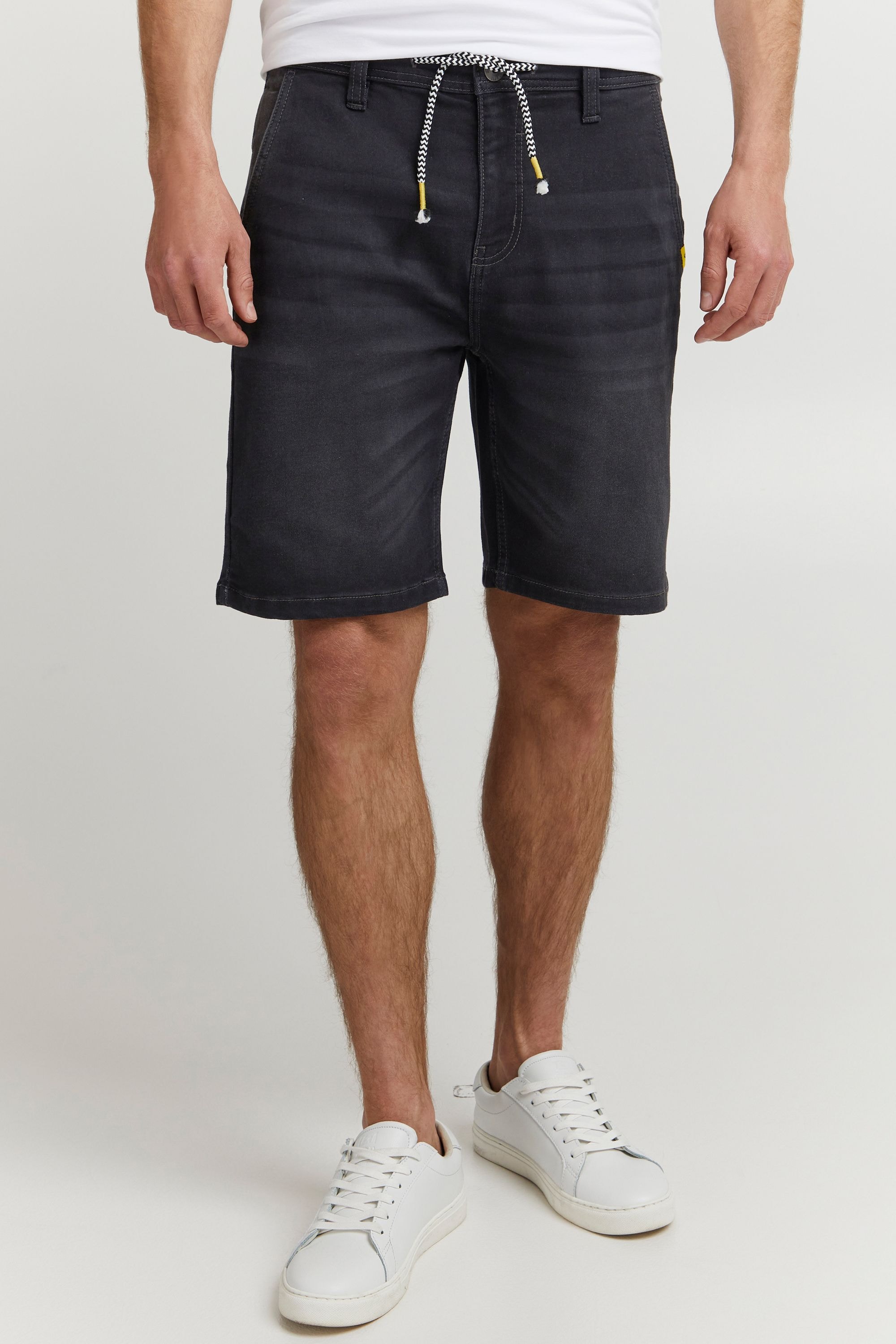 Indicode Jeansshorts »Jeansshorts IDGodo«
