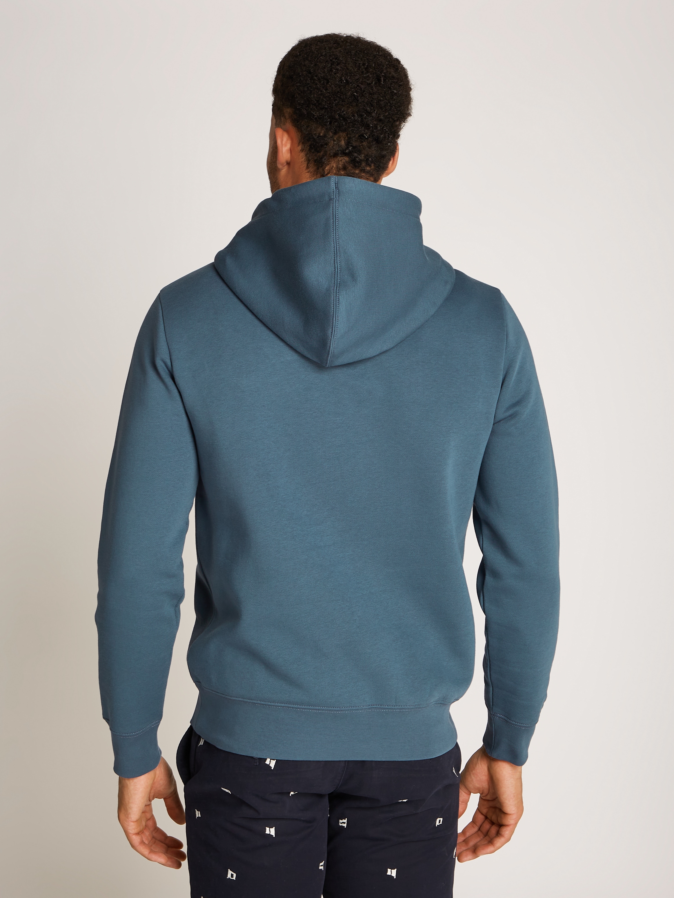 Tommy Hilfiger Hoodie »SCRIPT LOGO HOODY«, mit aufgesticktem Logo