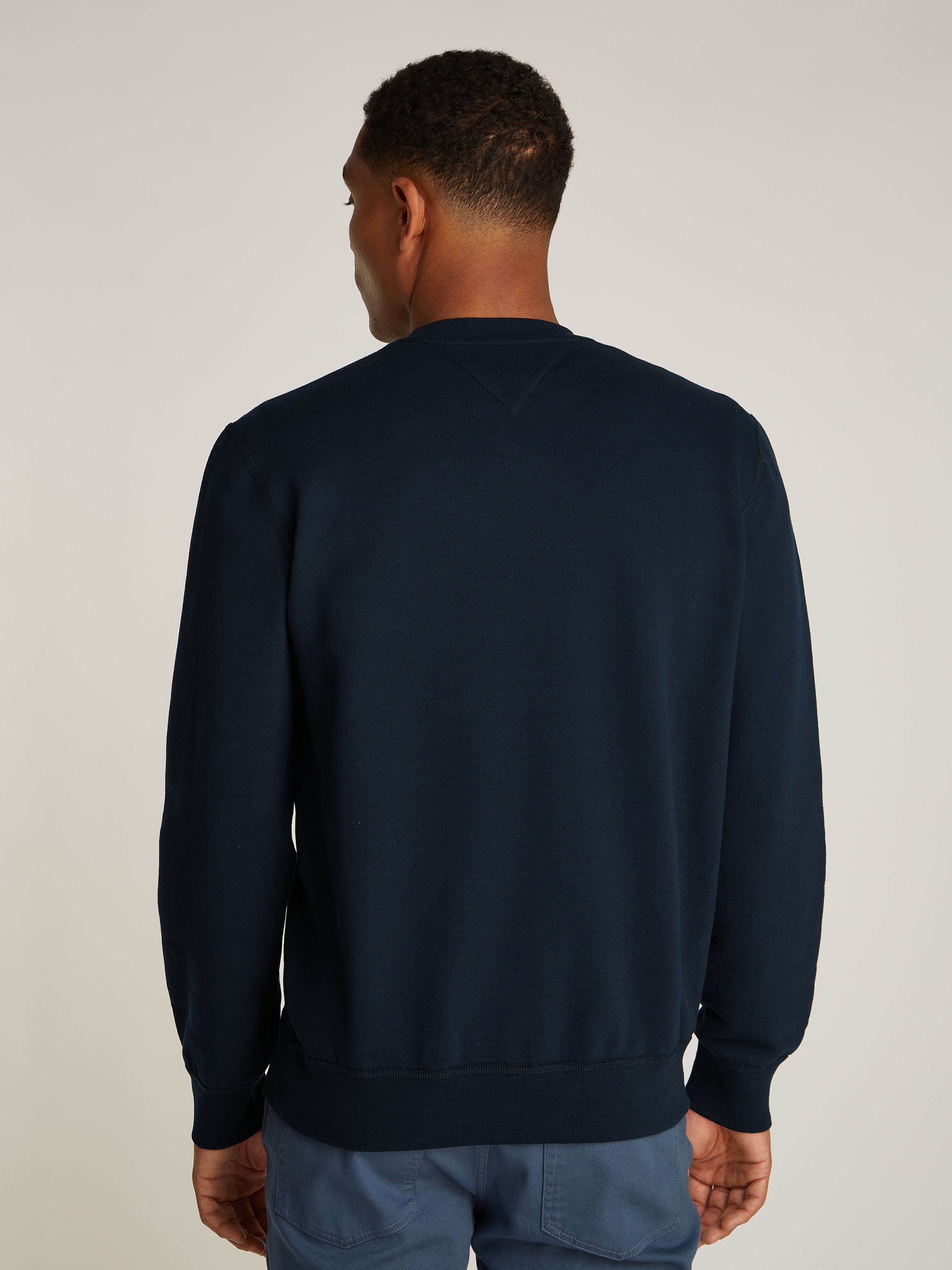 Tommy Hilfiger Sweatshirt »ESSENTIAL FLEECE CREWNECK«, mit Tommy Hilfiger Logostickerei