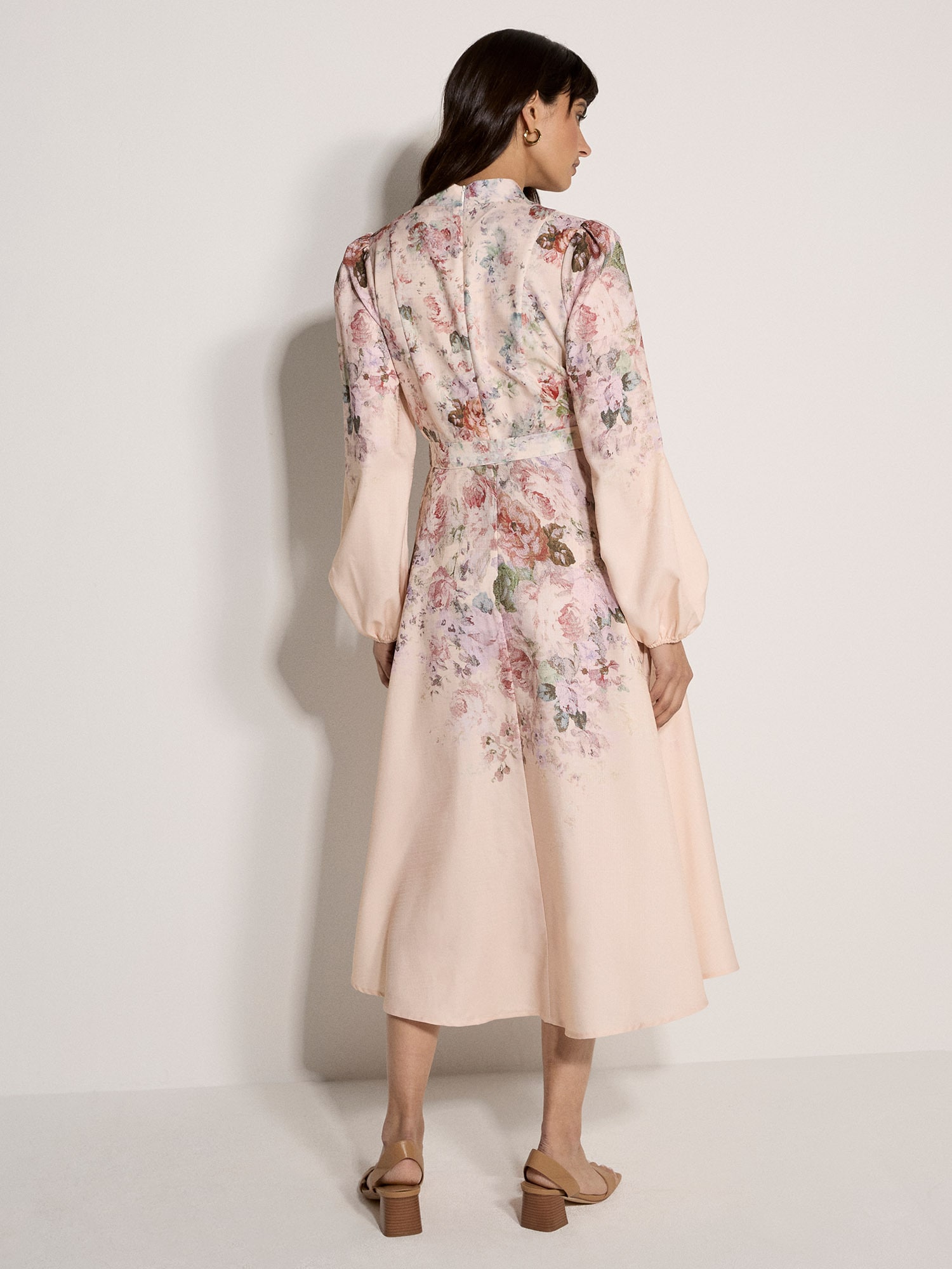 Apricot Midikleid »Midikleid« mit Vintage-Blumenmuster und Zierknöpfen