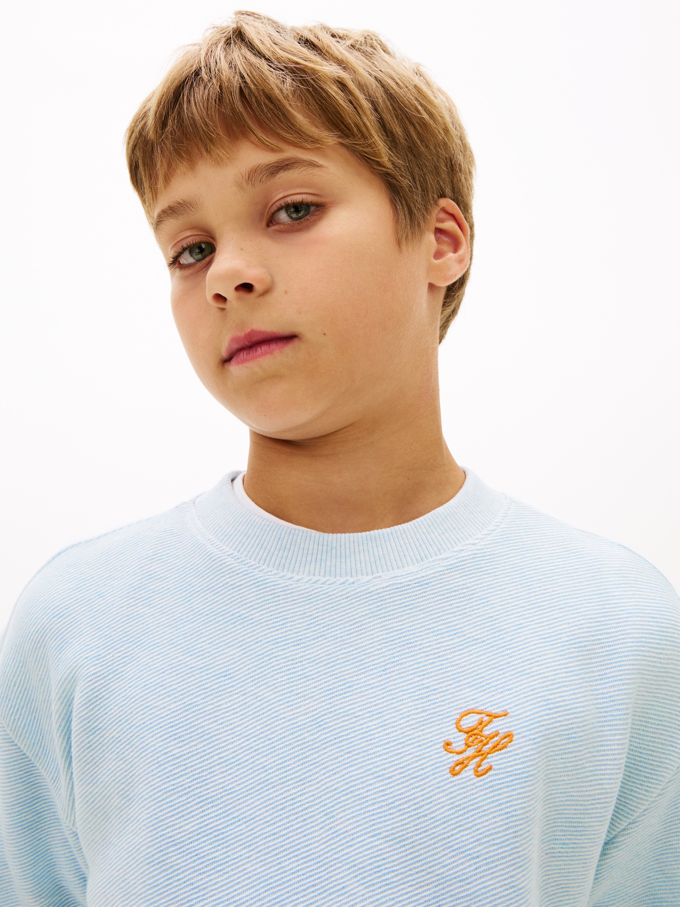 Tommy Hilfiger T-Shirt »TH SCRIPT JERSEY TWILL T-SHIRT« Kinder bis 16 Jahre, Rundhals, bestickt
