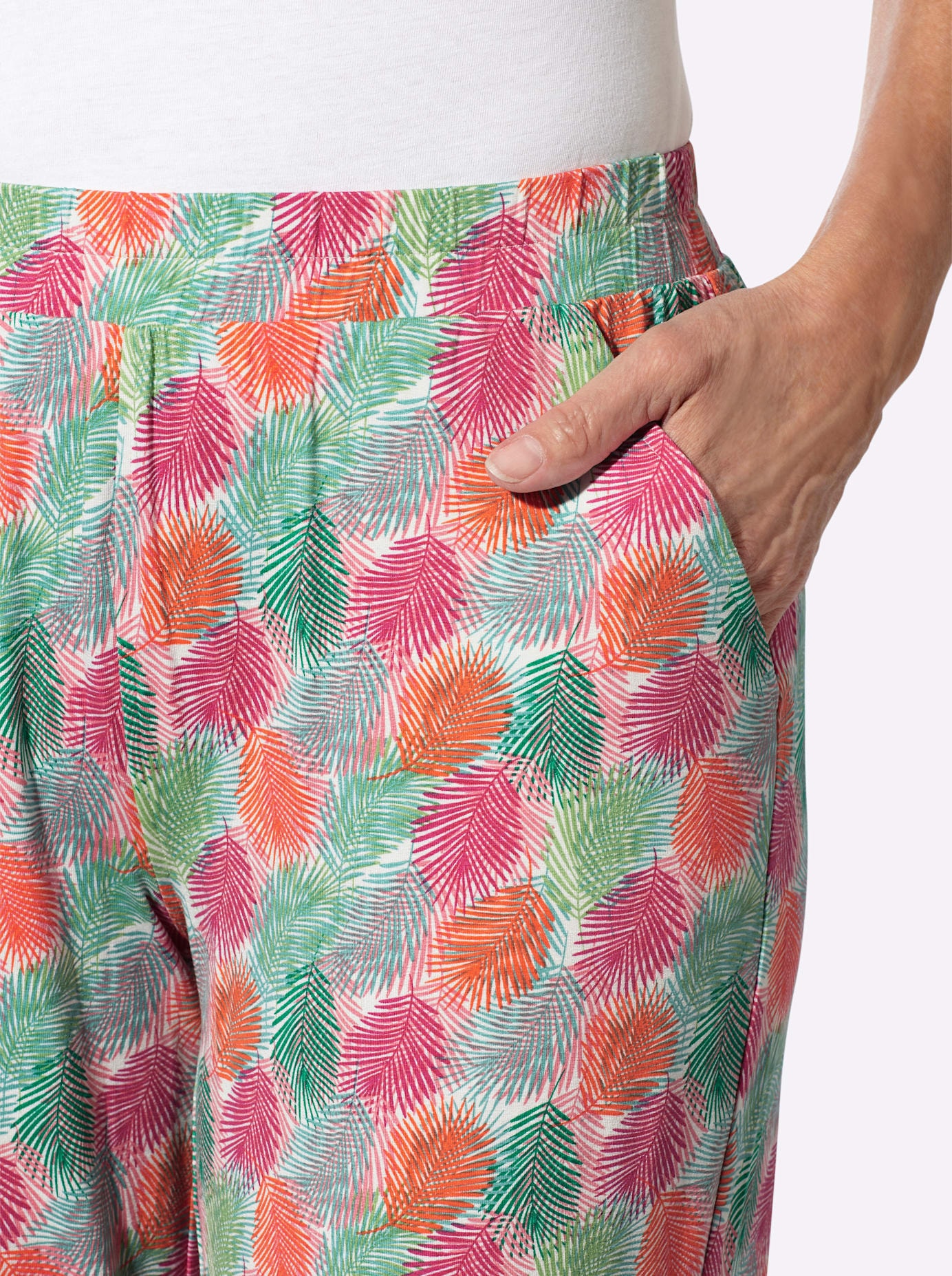   Webhose