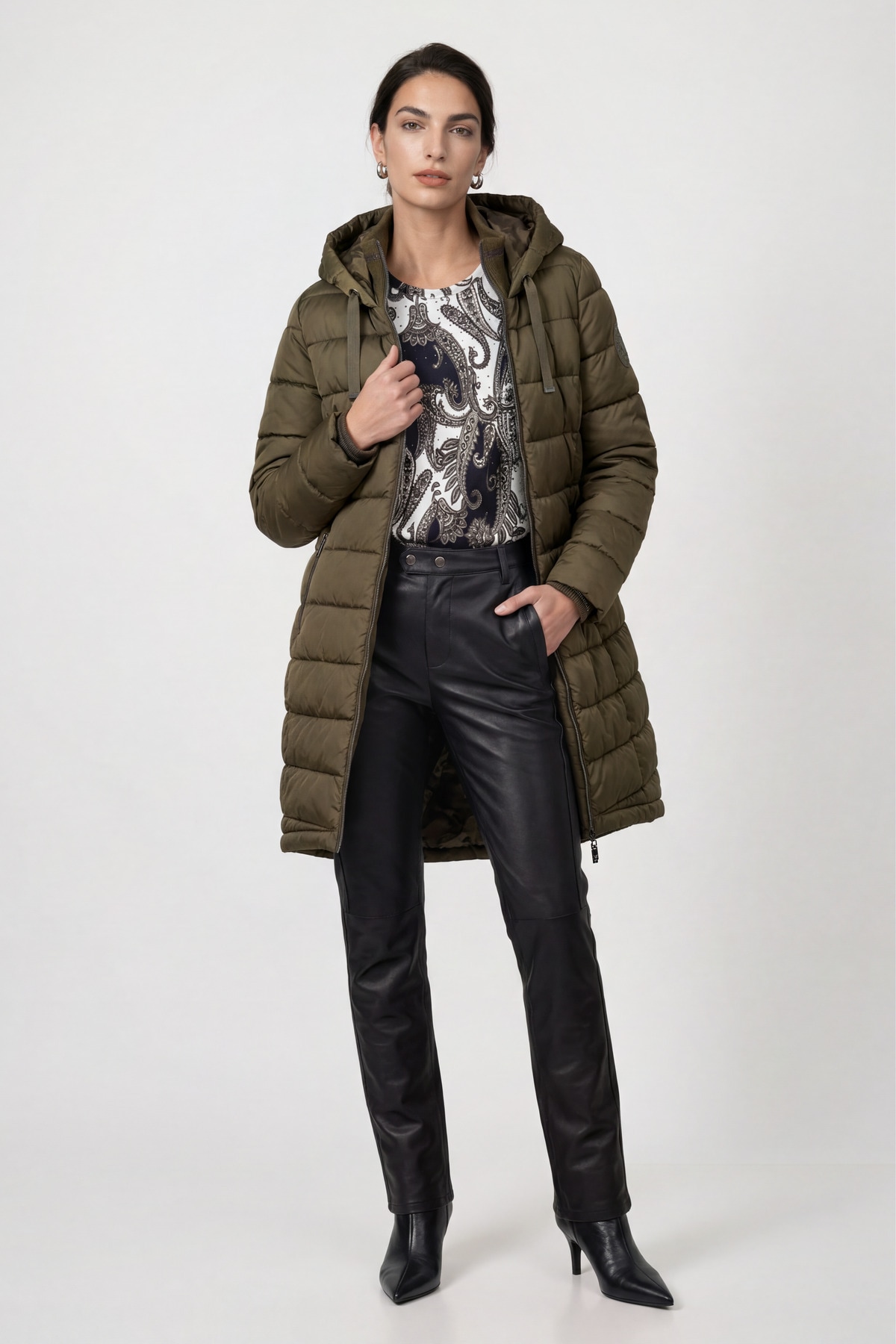 Monari Steppmantel »Mantel Stepp« Regular fit mit Stehkragen und Kapuze