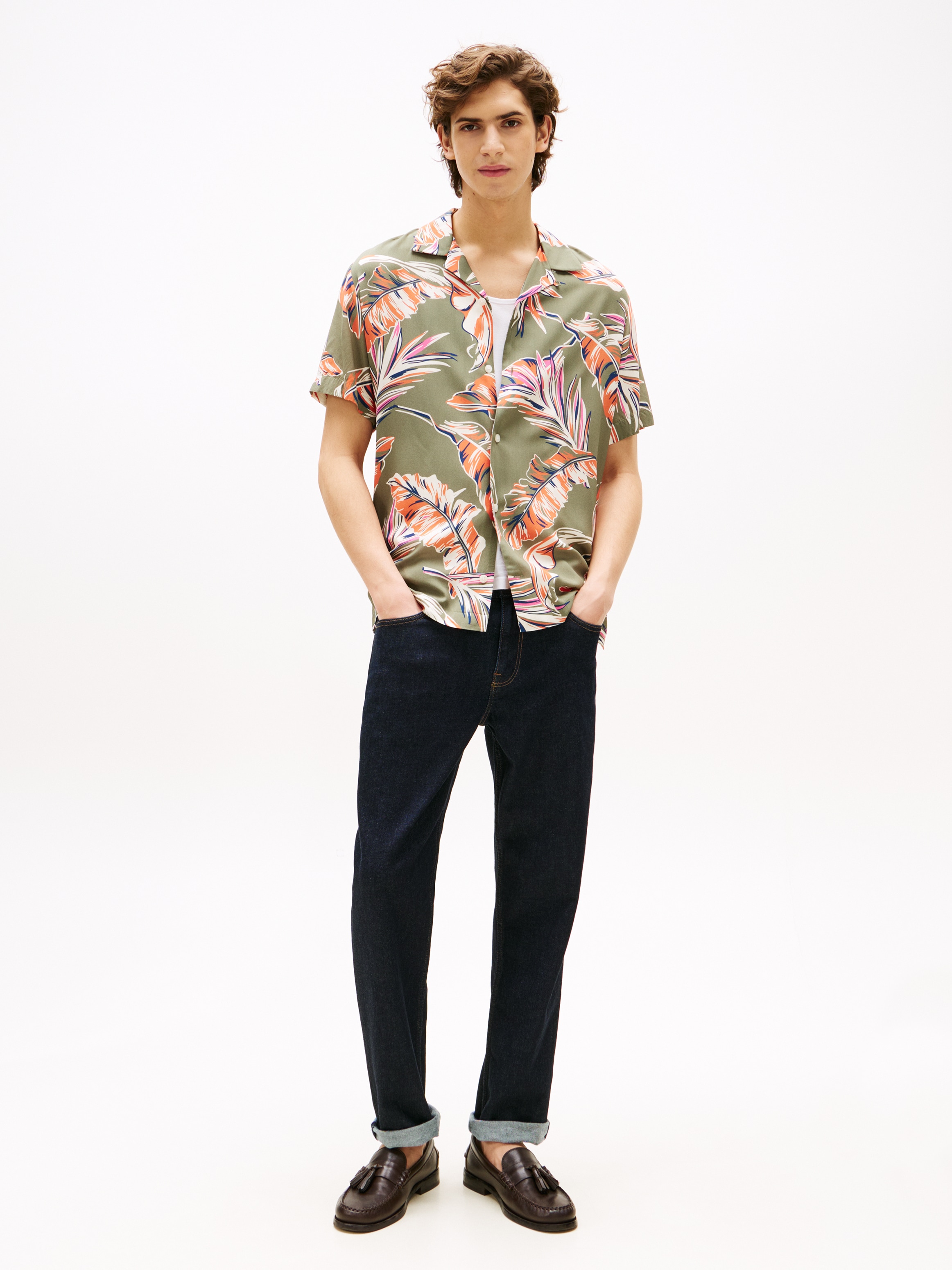Tommy Hilfiger Kurzarmhemd »LIGHTWEIGHT LEAF AOP SS SHIRT«, modischer Blätter-Print