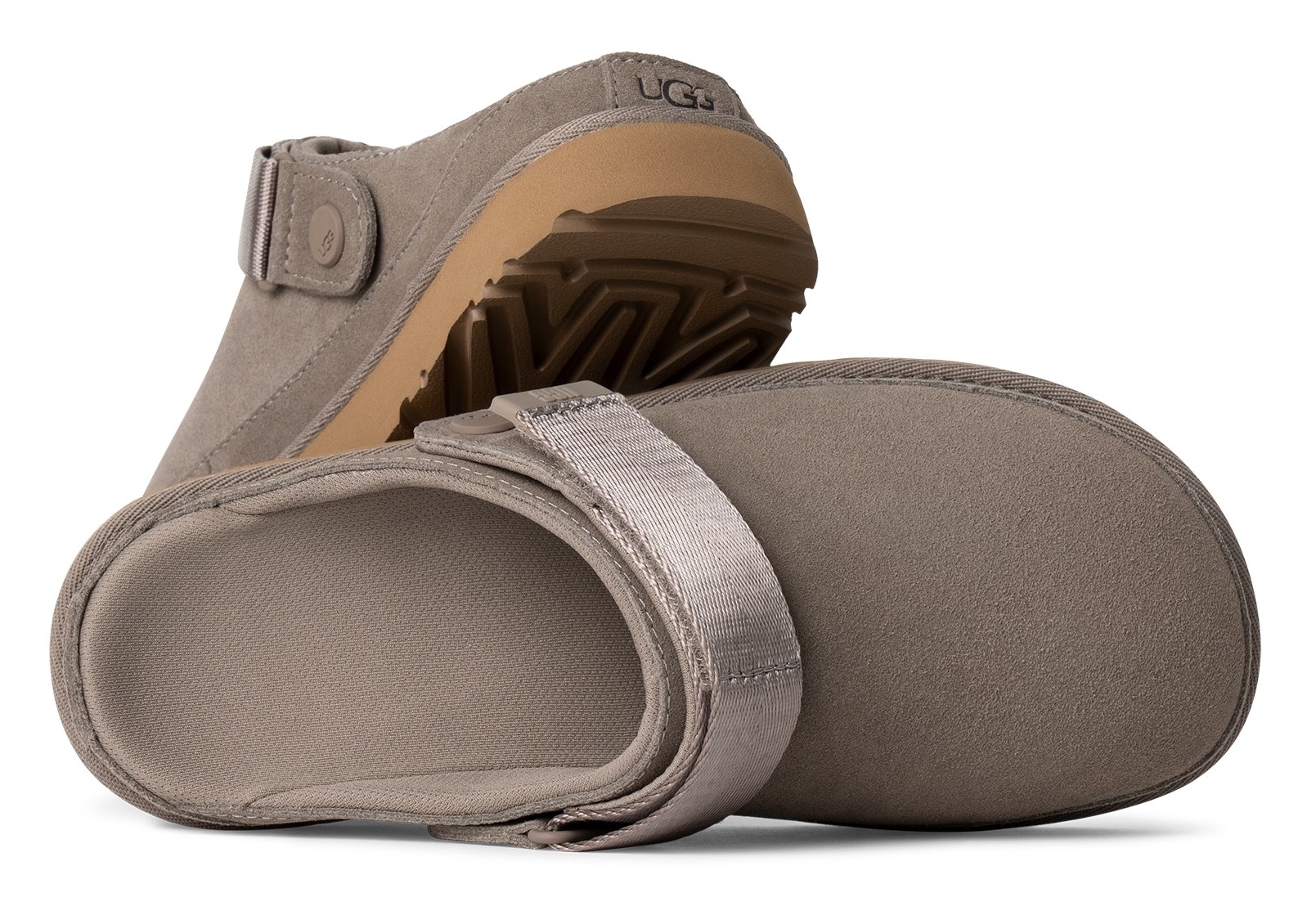 UGG Clog »W GOLDENSTAR CLOG«, Homeslippers, Plateauschuh, Mule mit schwenkbarem Fersenriemen
