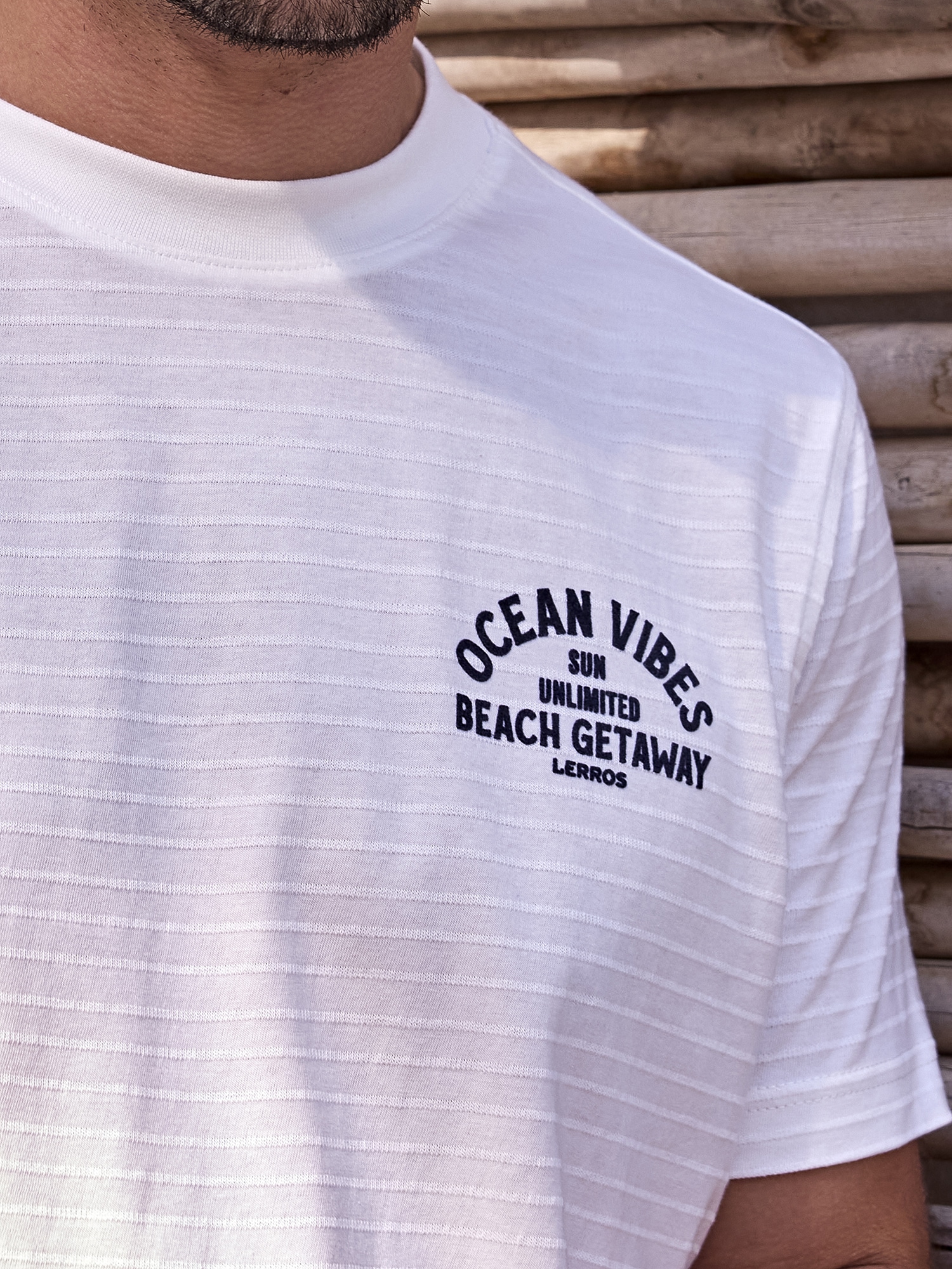 LERROS T-Shirt »LERROS Gestreiftes T-Shirt mit Front und Backprint«
