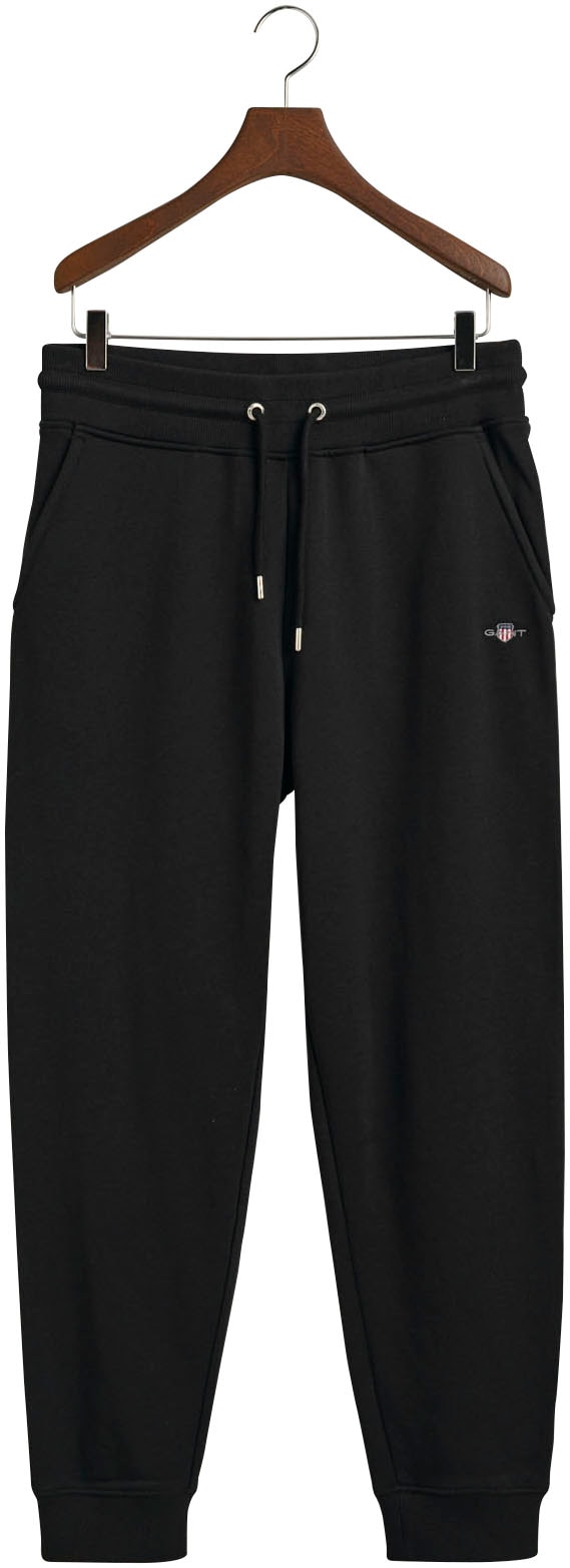 Sweathose »REG SHIELD SWEATPANTS«, mit Logostickerei unterhalb des Bunds