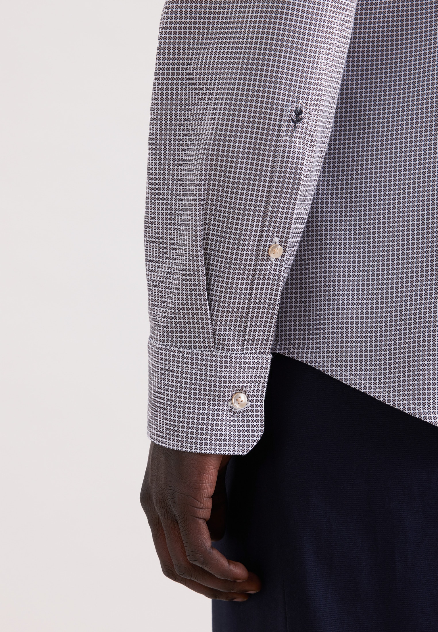 seidensticker Businesshemd »Schwarze Rose« Slim 1/1 Extra lang Kentkragen Druck