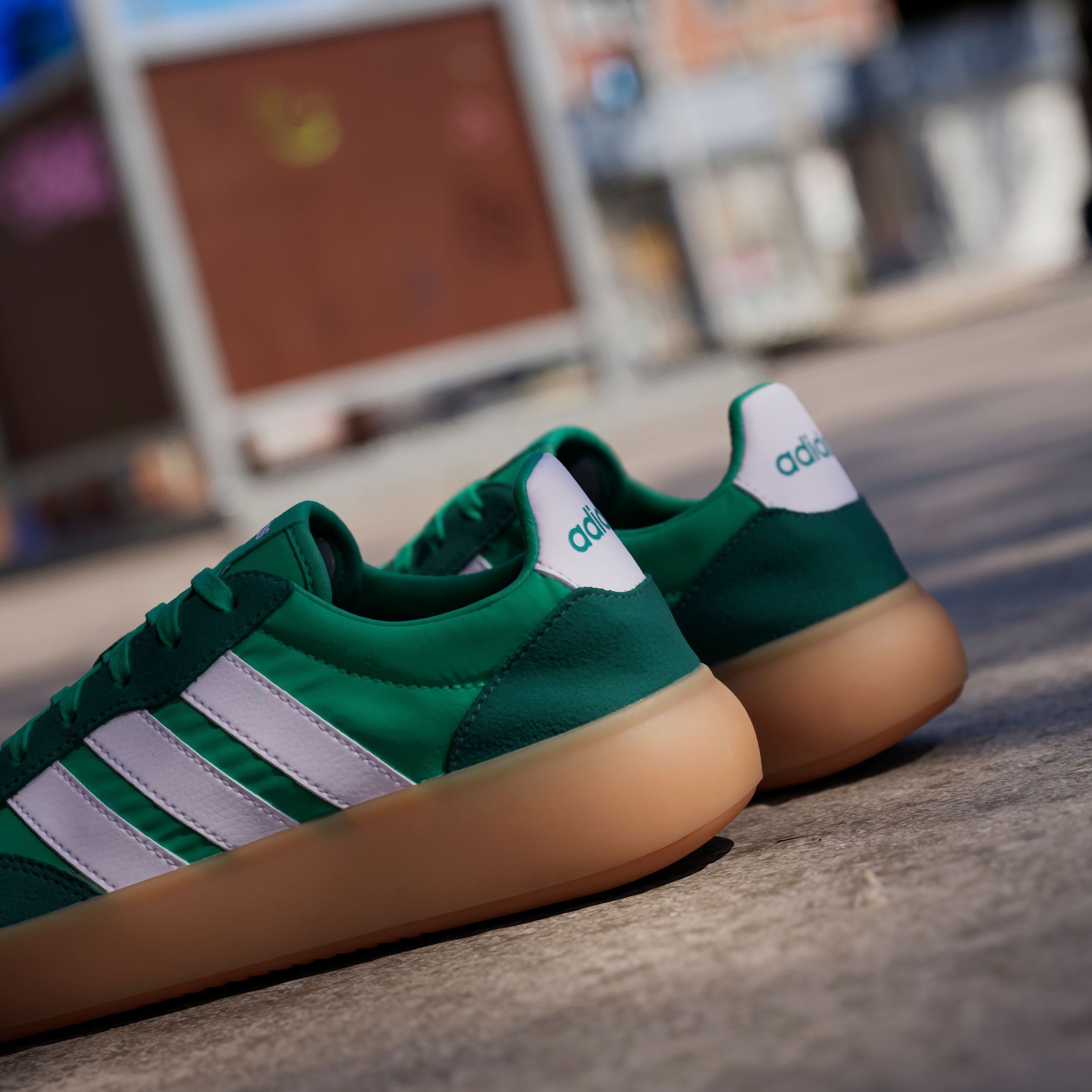 adidas Sportswear Sneaker »BARREDA DECODE«, Design auf den Spuren des adidas Handball Spezial
