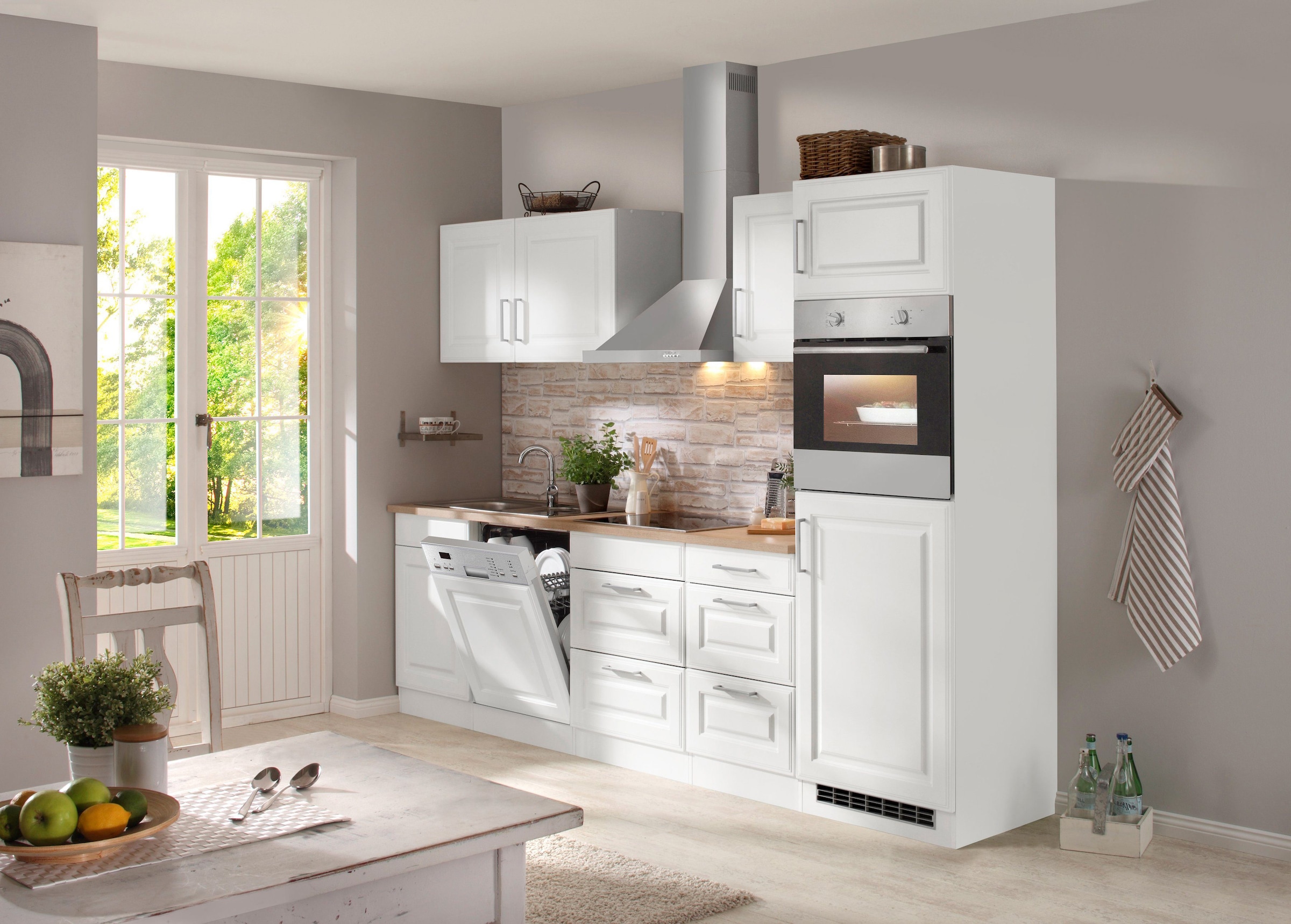 KOCHSTATION Küchenzeile »KS-Stockholm – Küche mit hochwertiger und detailreicher Landhausfront« Breite 280 cm, wahlweise mit E-Geräten,mit MDF-Fronten