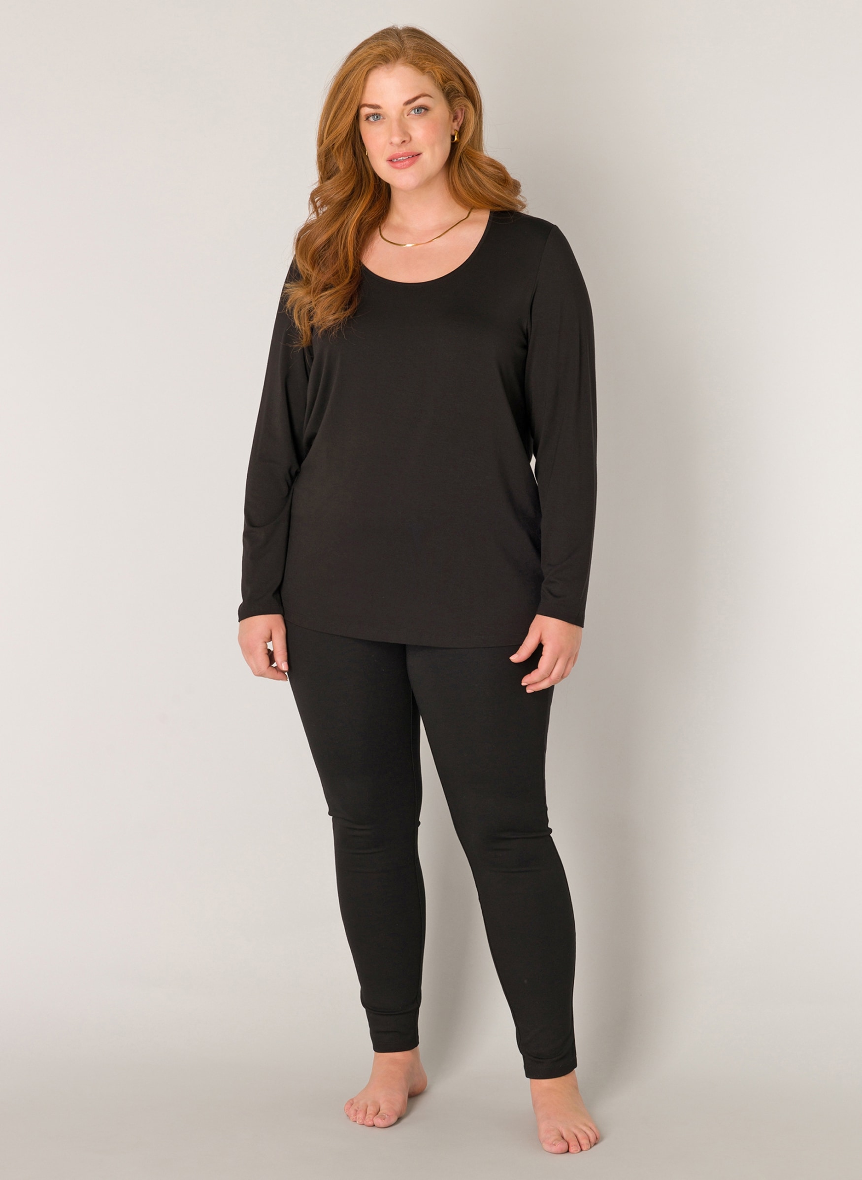 Base Level Curvy Langarmshirt mit Rundhalsausschnitt
