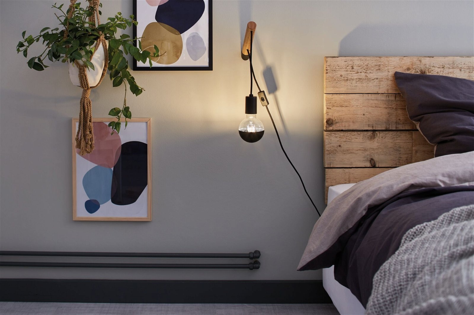 Paulmann LED-Leuchtmittel »230V LED Globe G95 600lm 6,5W 2700K Schwarz matt« 1 Stk. Warmweiß