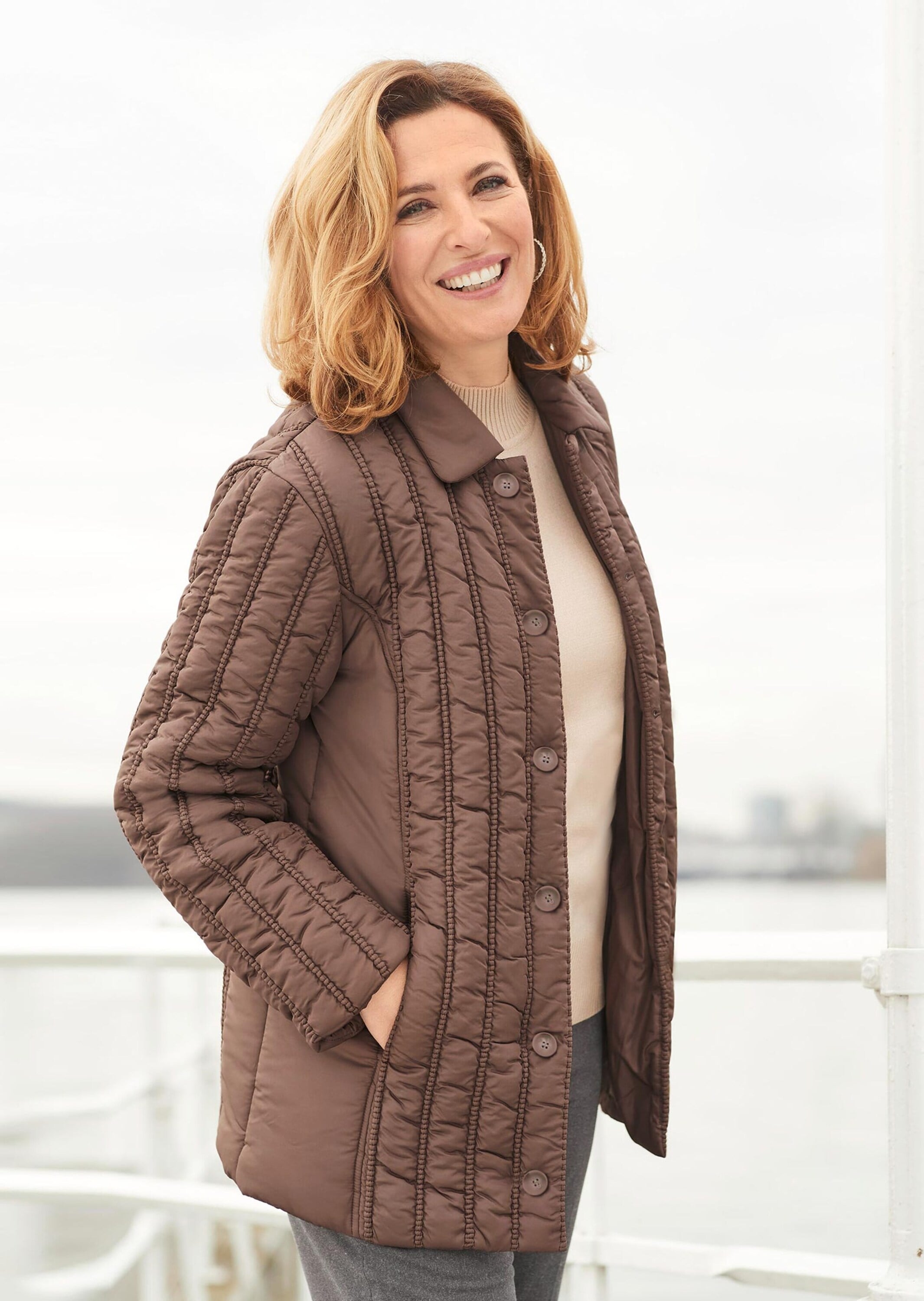 GOLDNER Steppjacke »Jacke mit aufwendiger Längssteppung« Ohne
