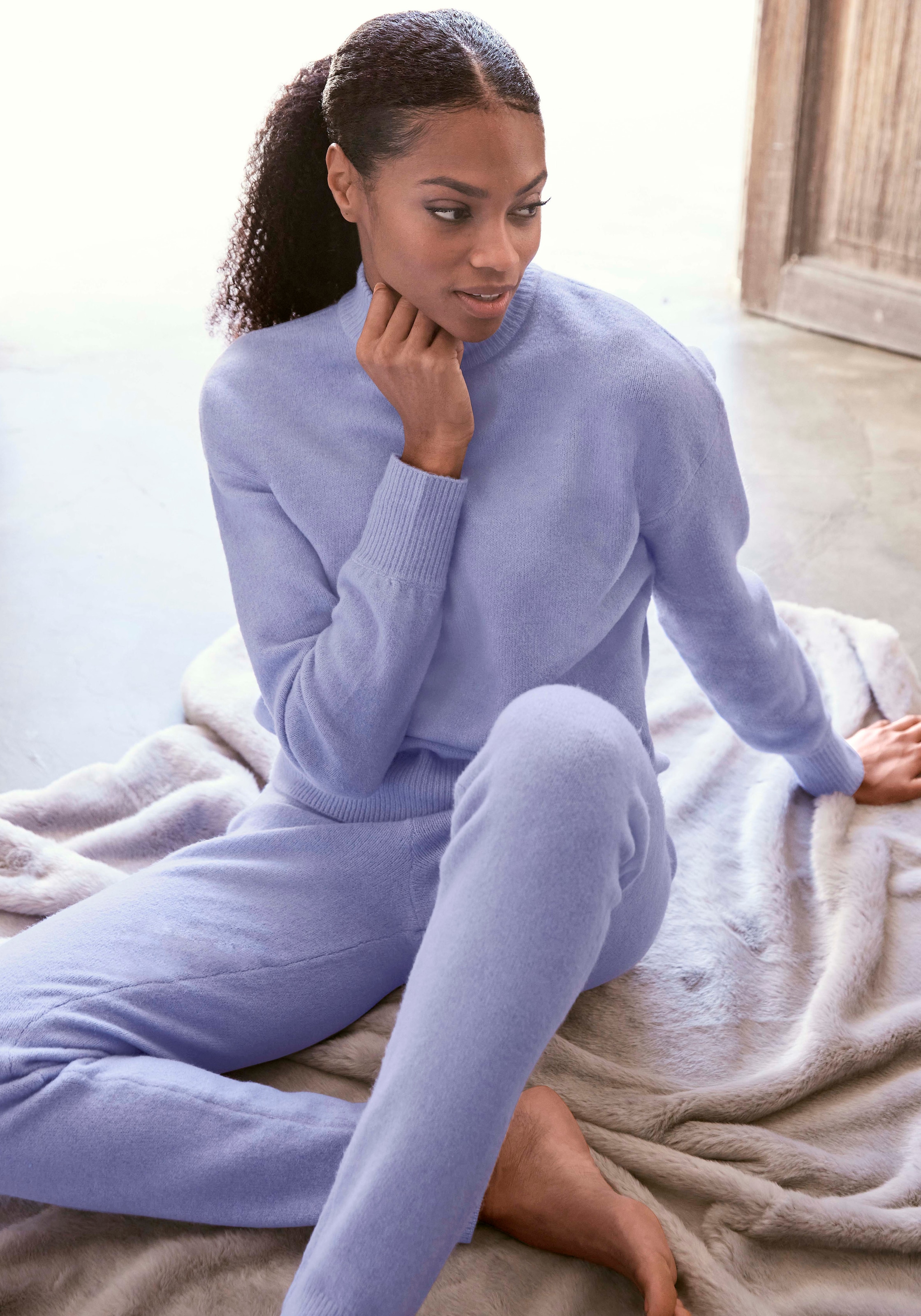 LASCANA Strickpullover, mit Stehkragen und Rippbündchen, Loungewear